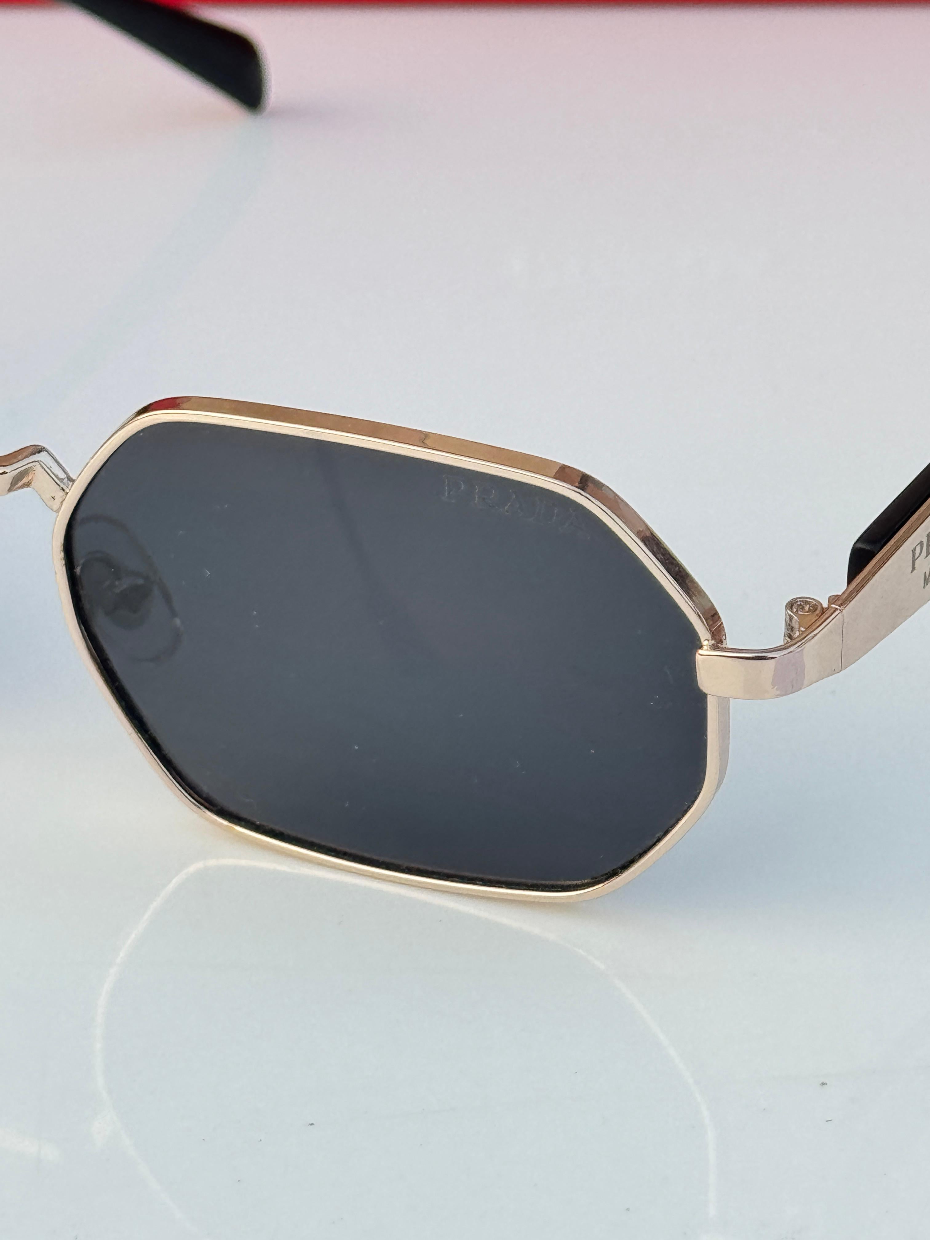 Pra_da 58258 gold black