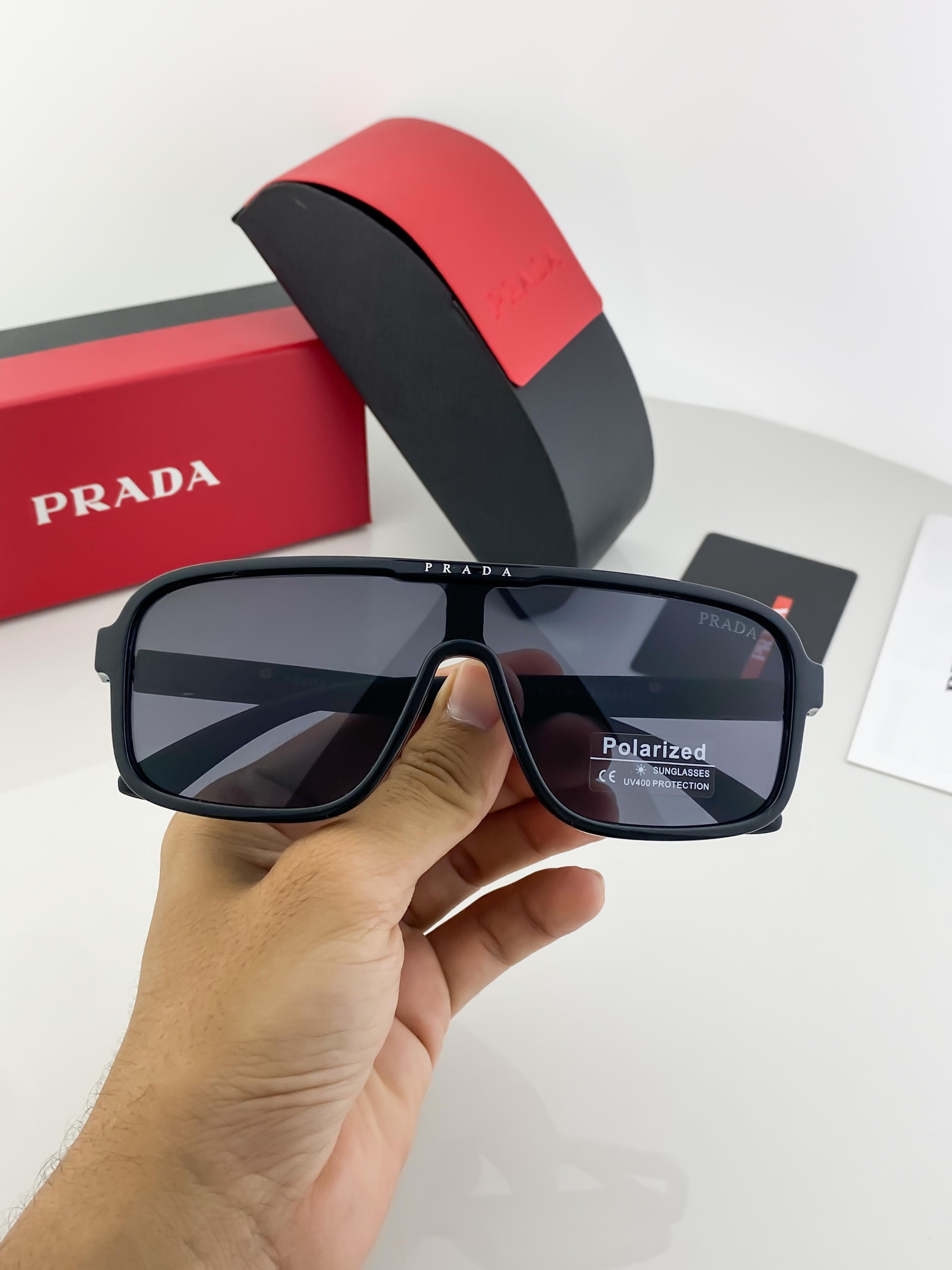 Pra_da sunglass 8951