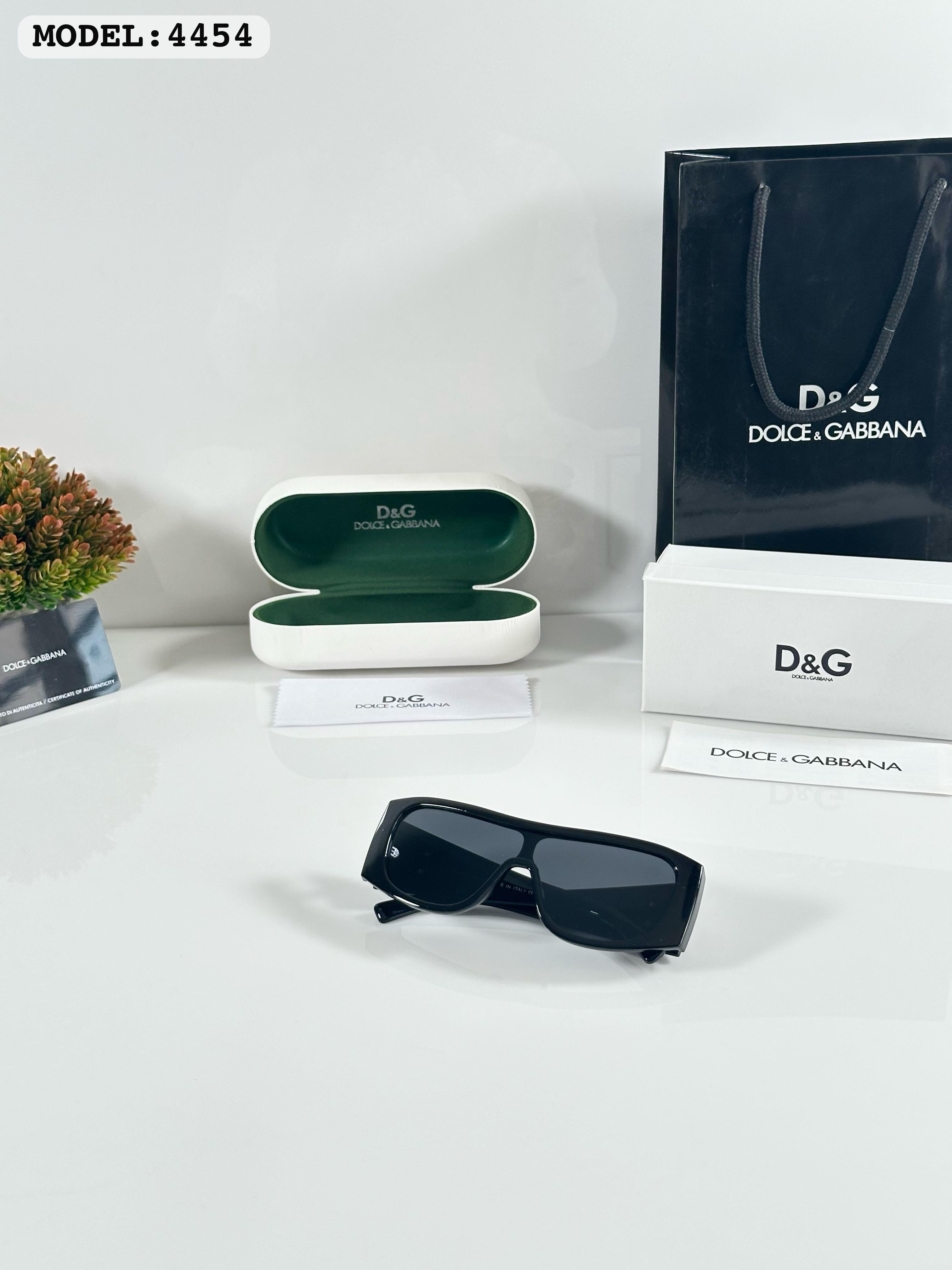 DO_L_CE & GABBANA 4454 BLACK GH