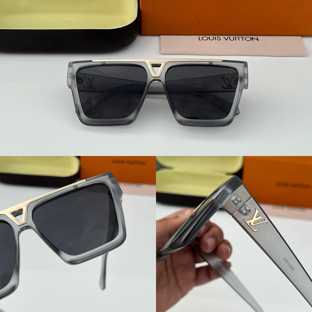 Lou_is vuit_ton 1502 smok grey