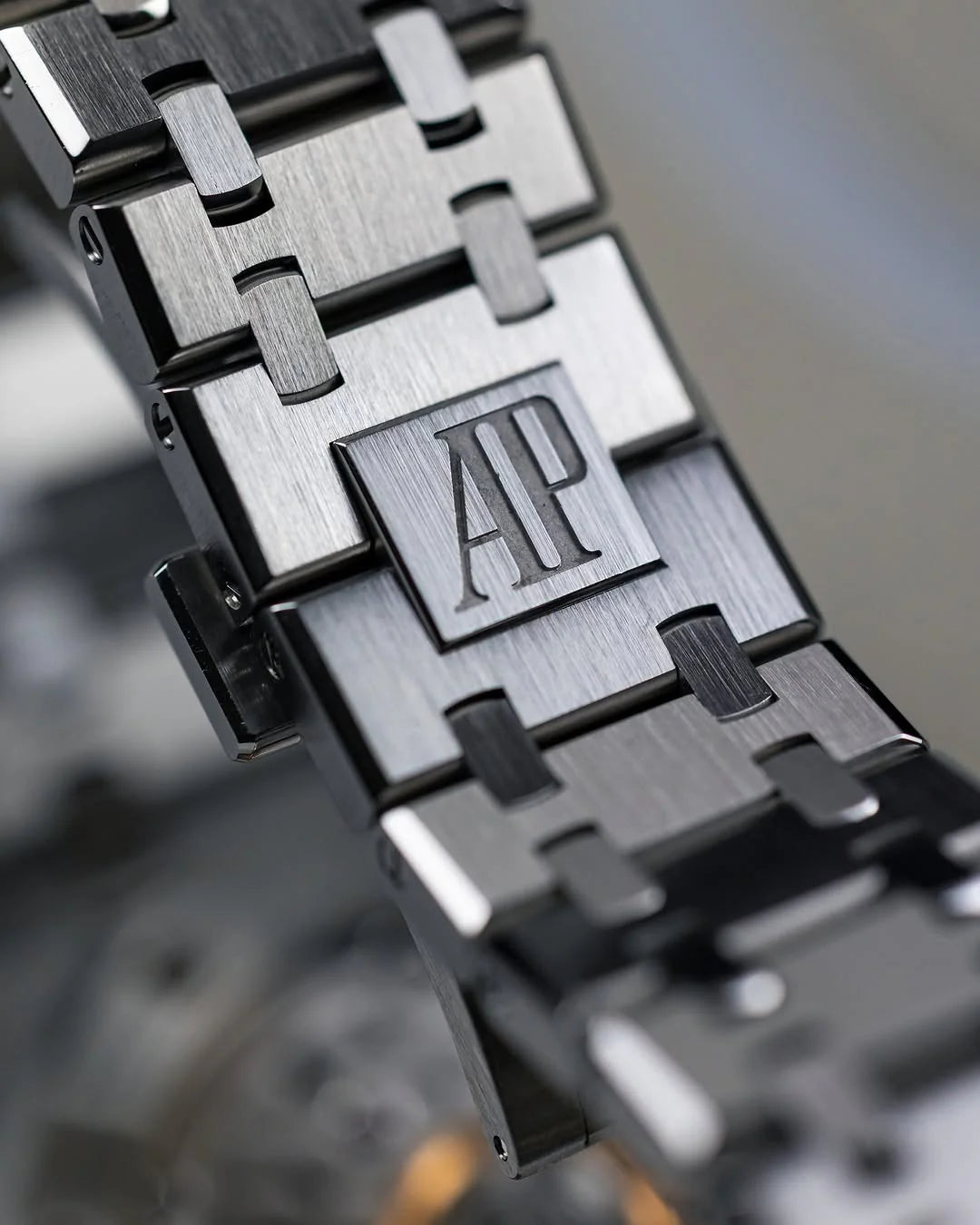 Aud_mrs Pie_gut Royl O_ak Blue watch