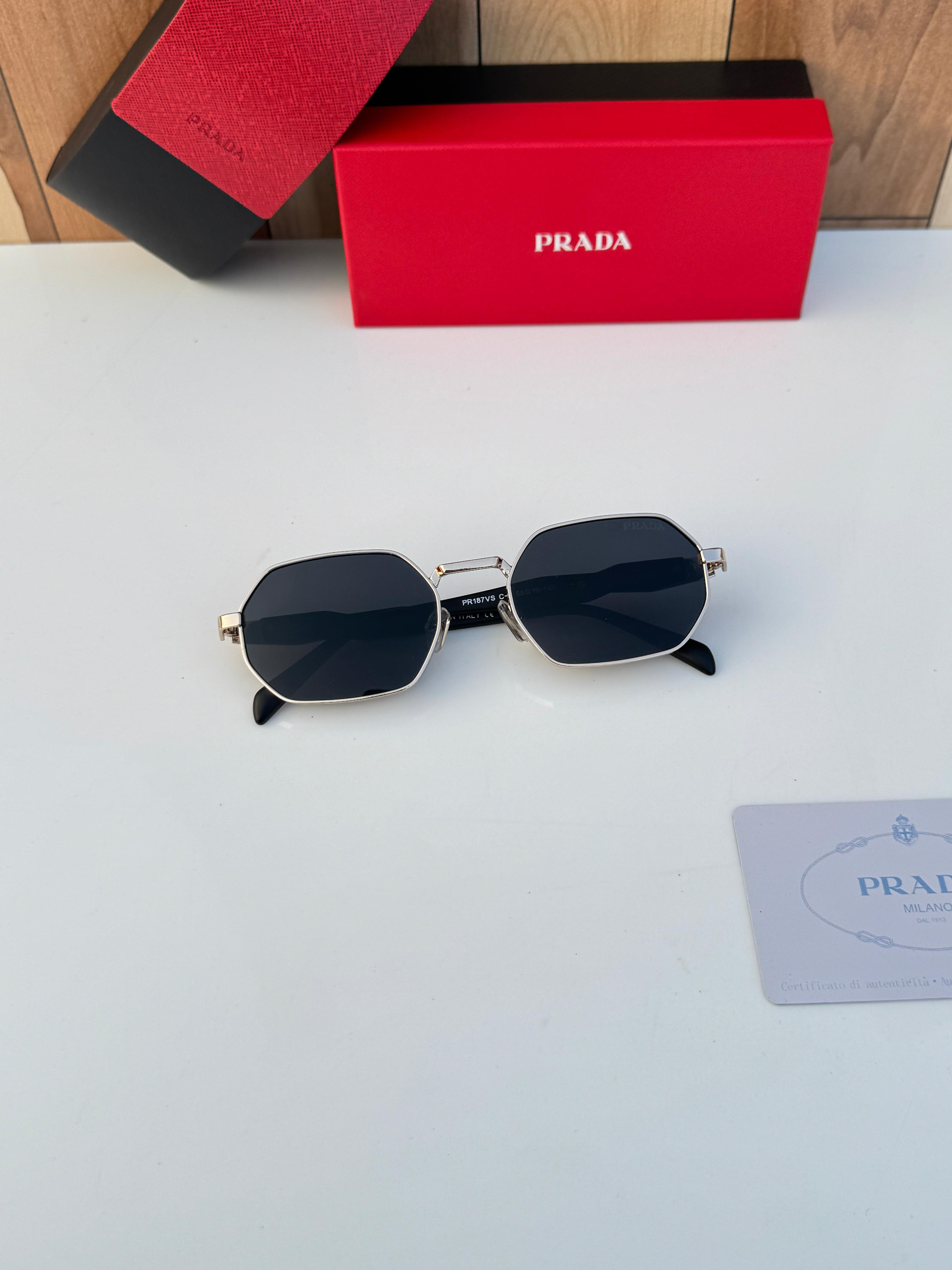 Pra_da 58258 gold black