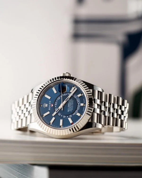 luxury Watch SKY DWELLER AUTOMATIC SILVER BLUE