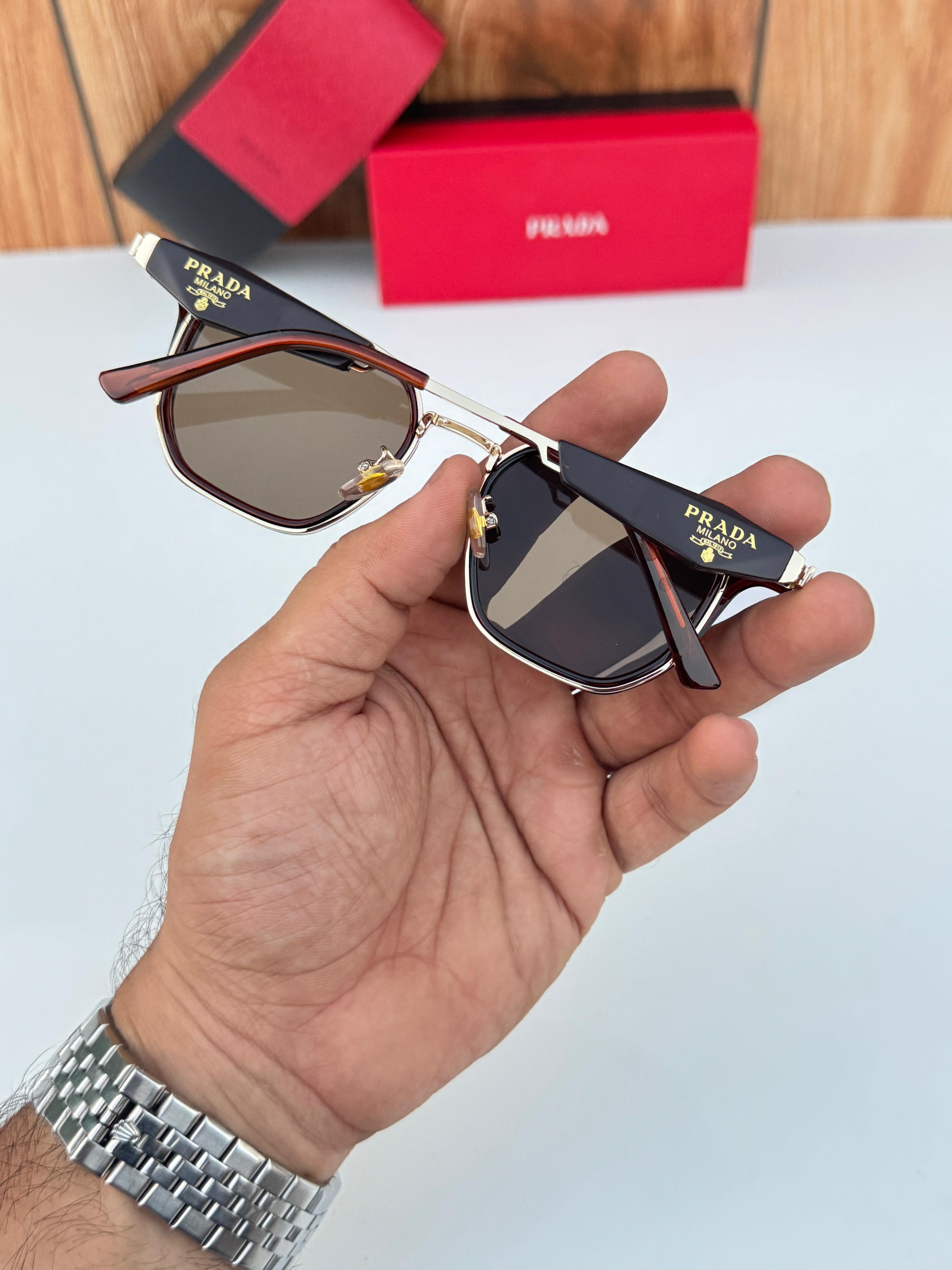 Pr_ada 129 gold brown