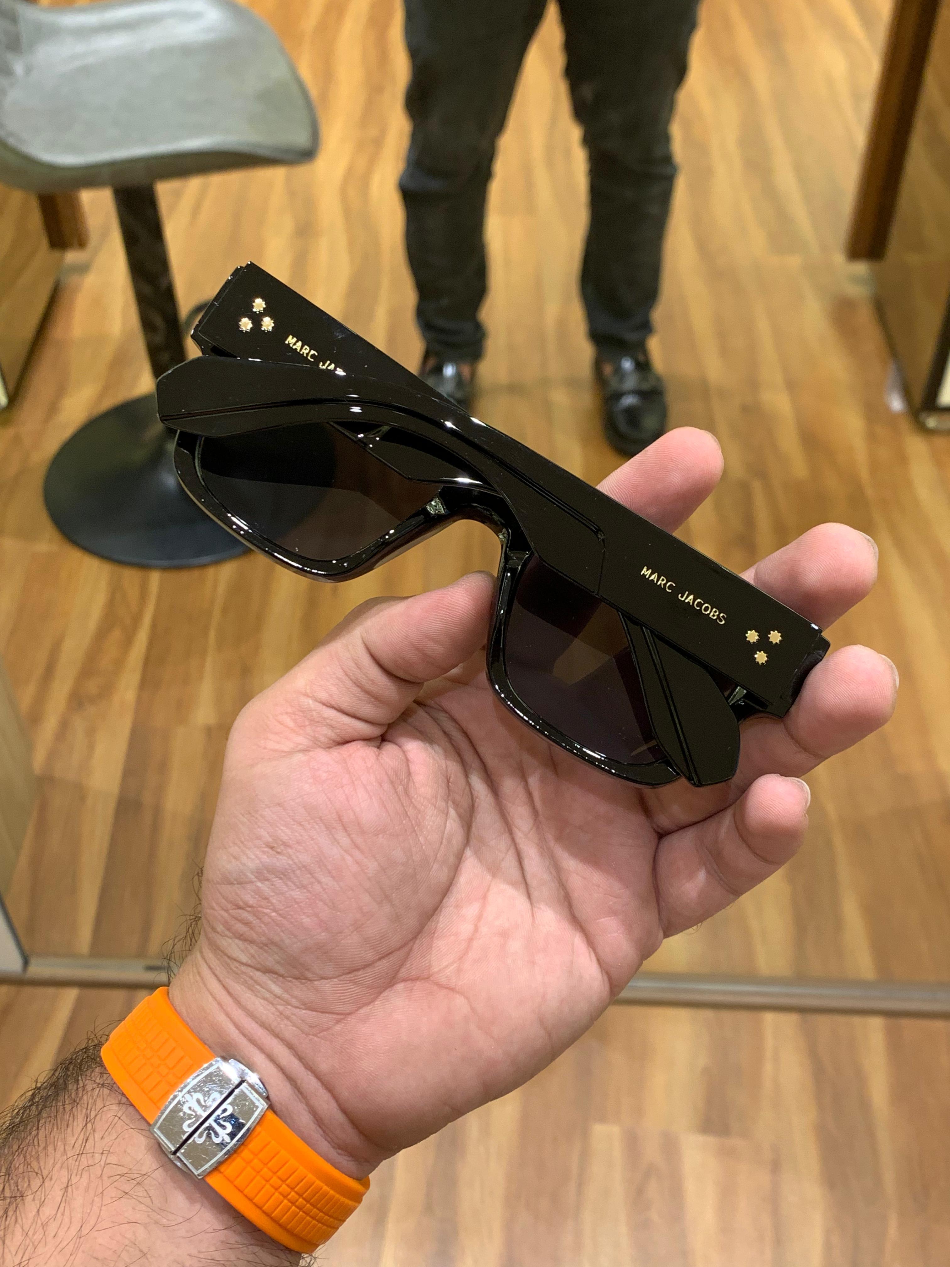 Ma_rc Ja_cobs 1126 black