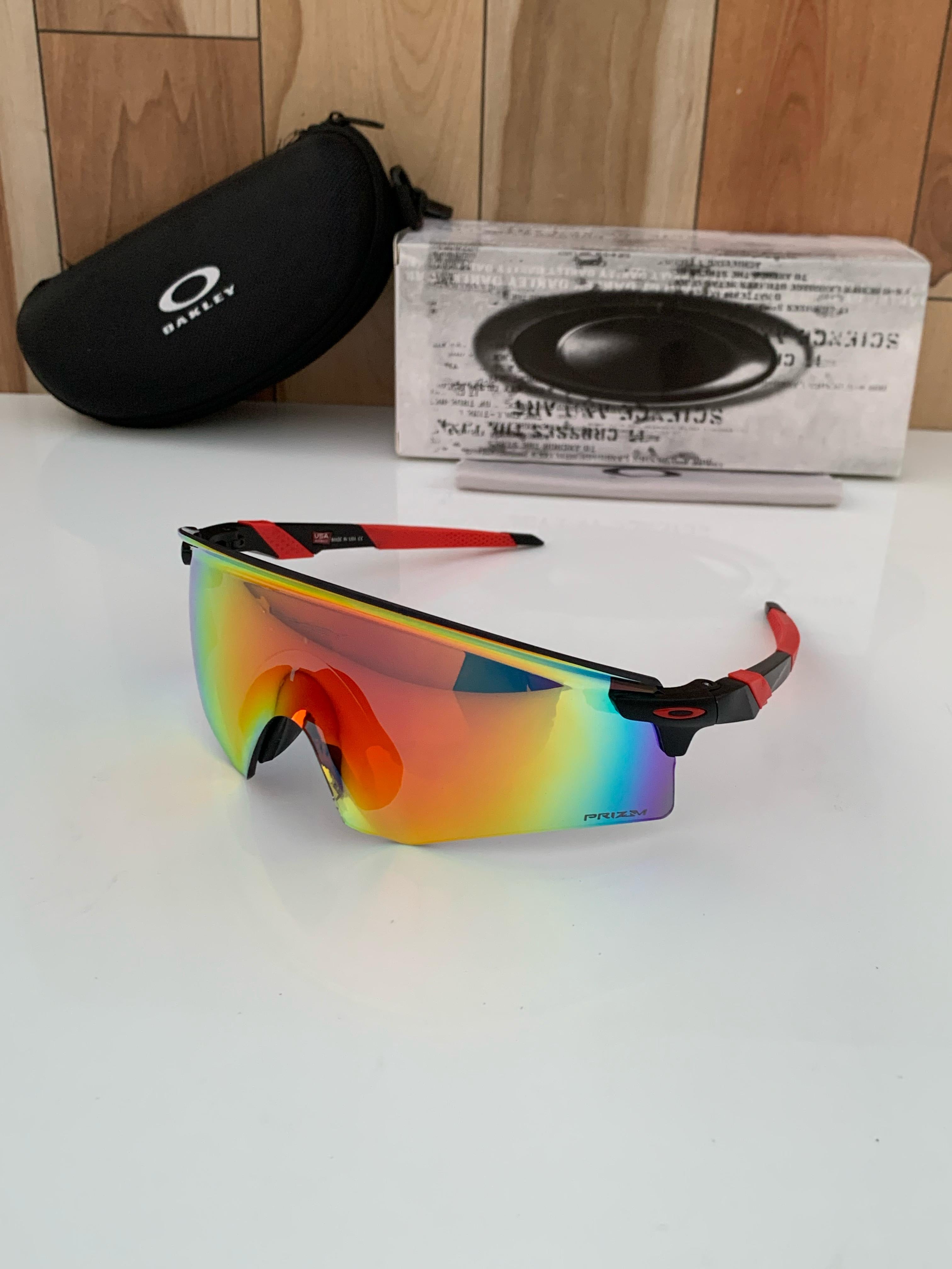 Oak_ley 9471 black red