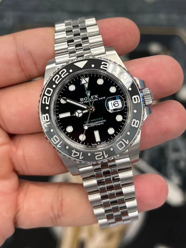 luxury Watch silver black