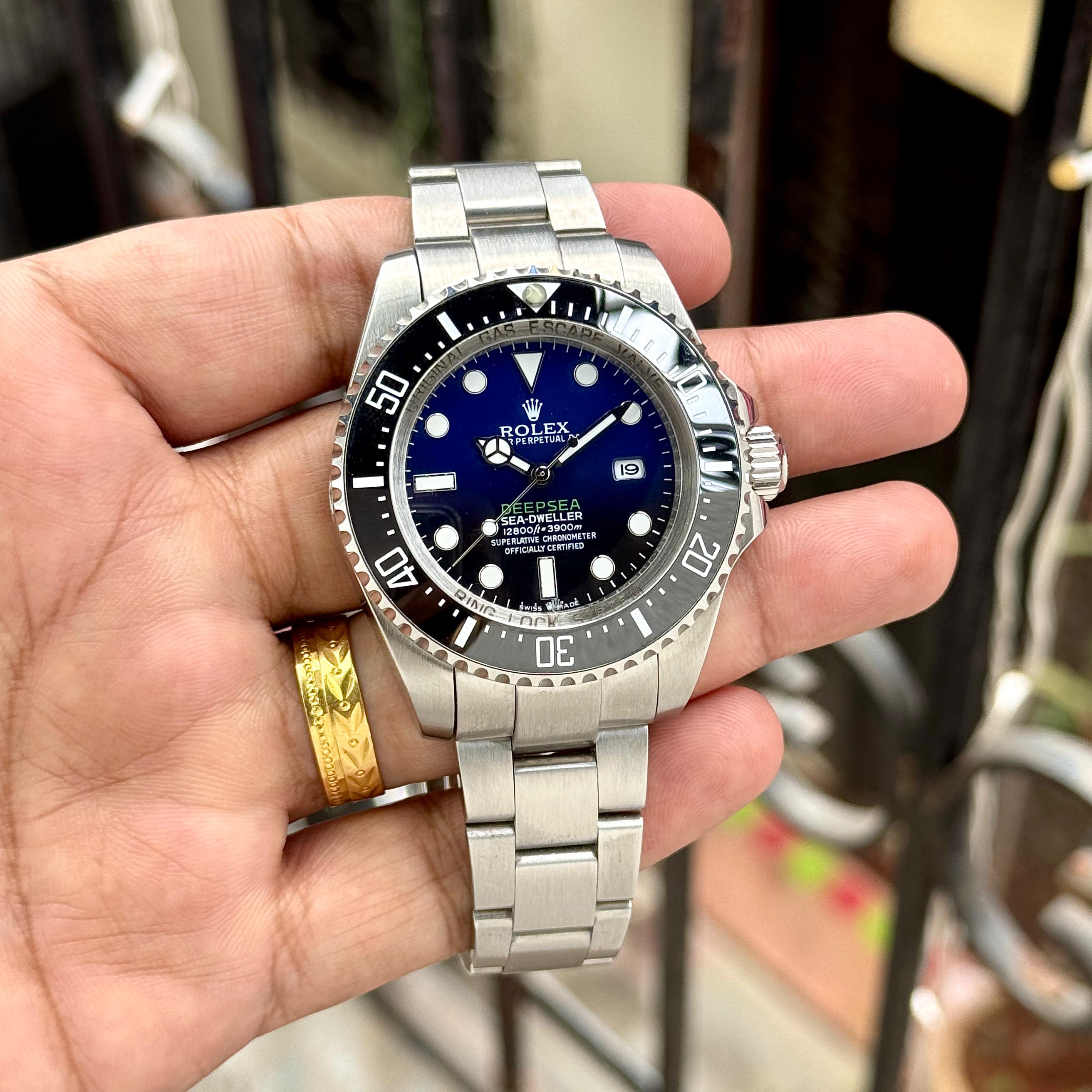 luxury Watch silver black blue