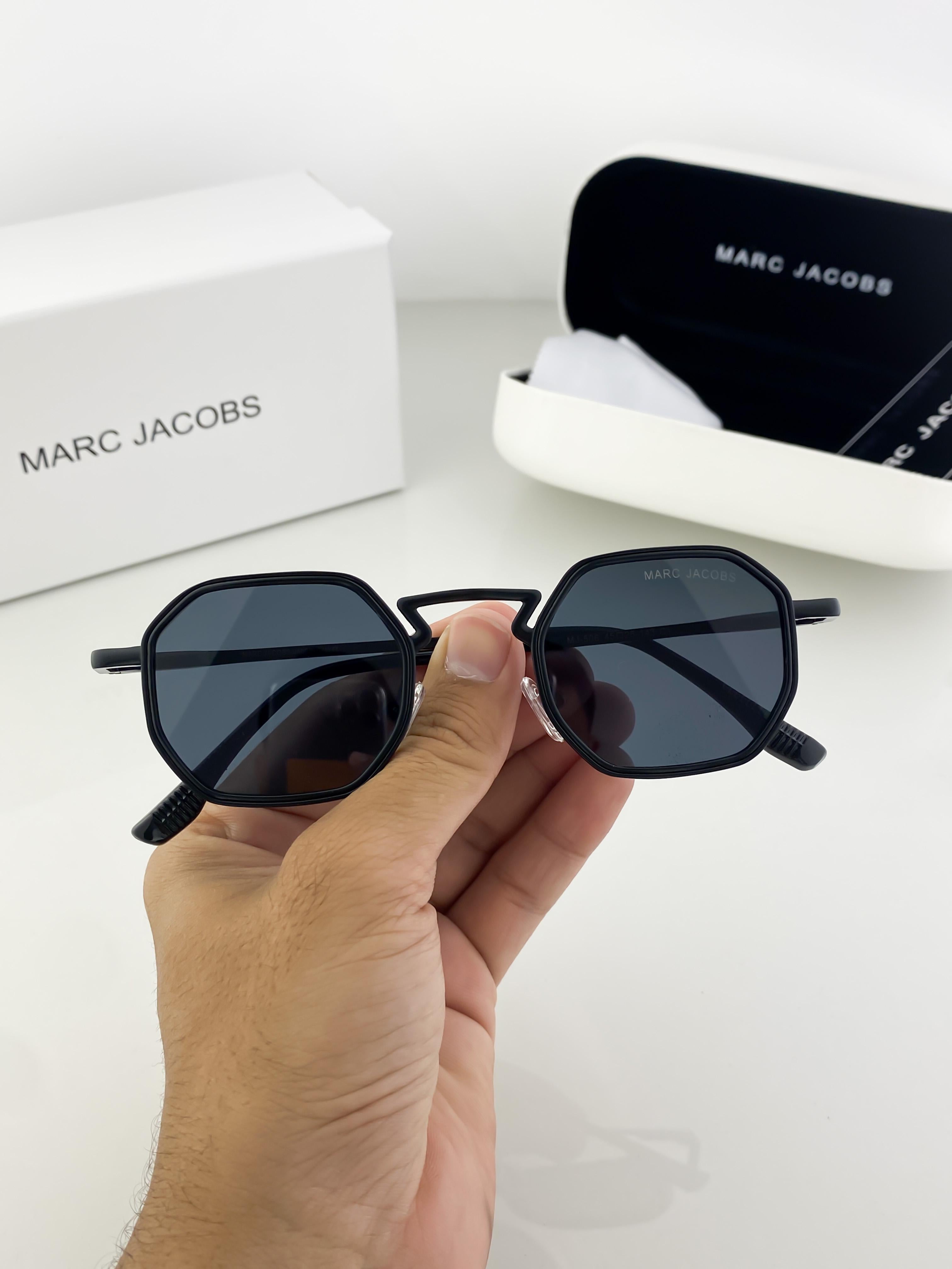 MAR_C CHARCOAL BLACK 506 B