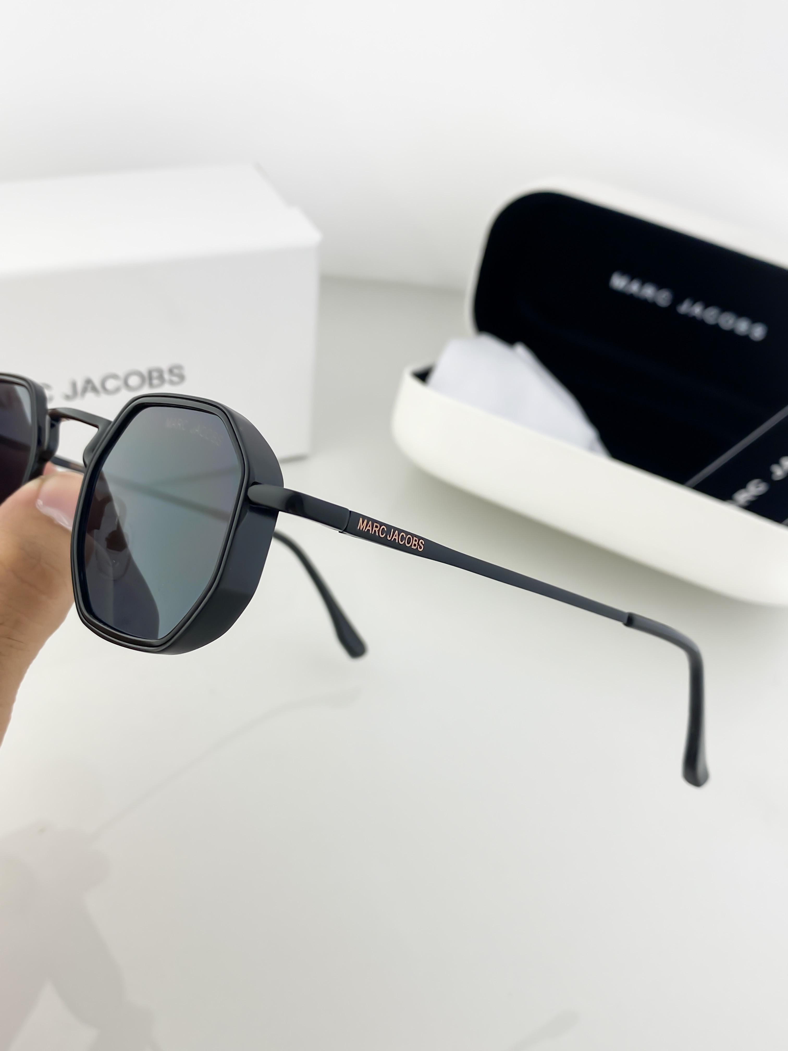 MAR_C CHARCOAL BLACK 506 B