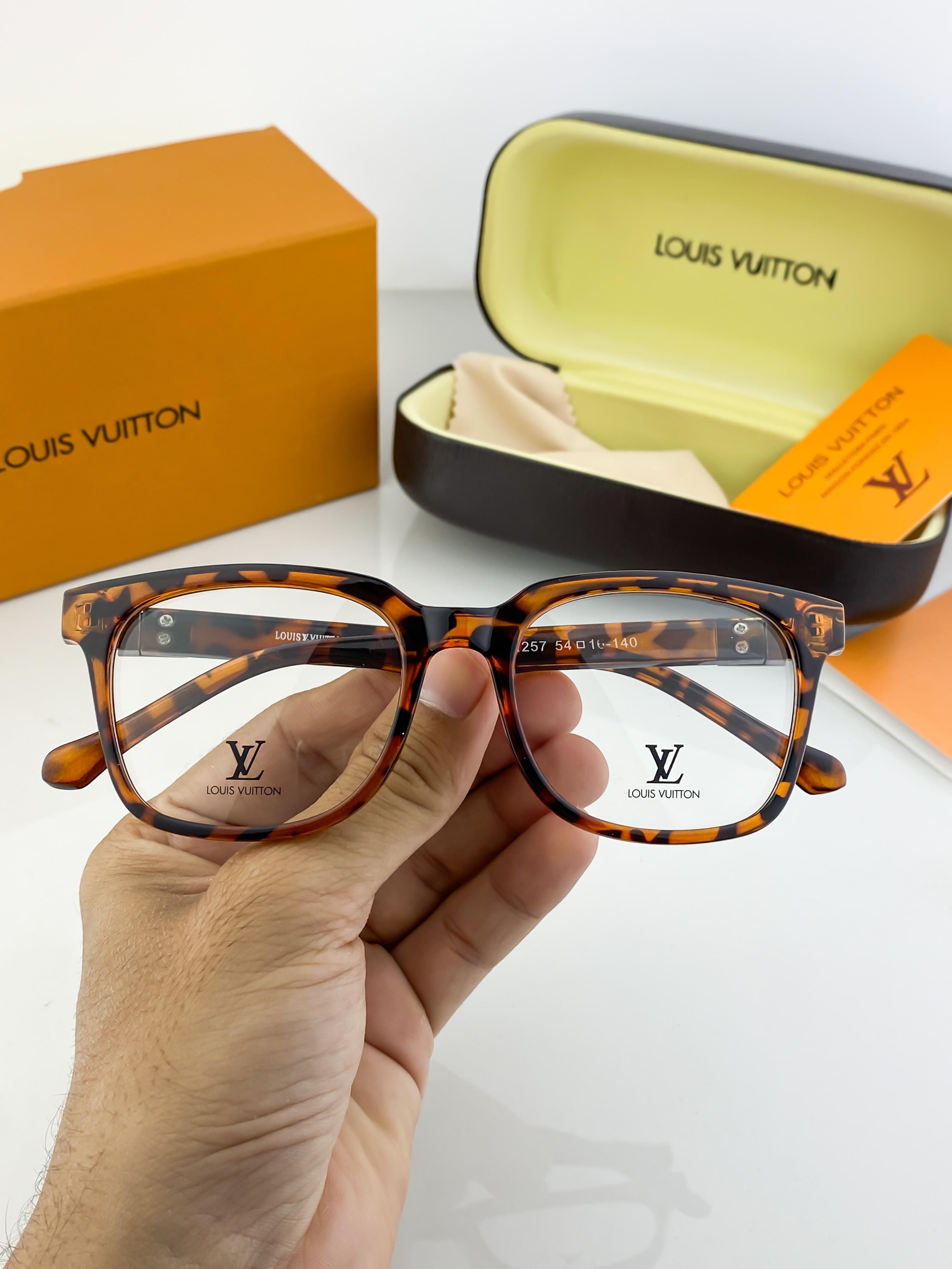 LOUI_S TIGER FRAME B