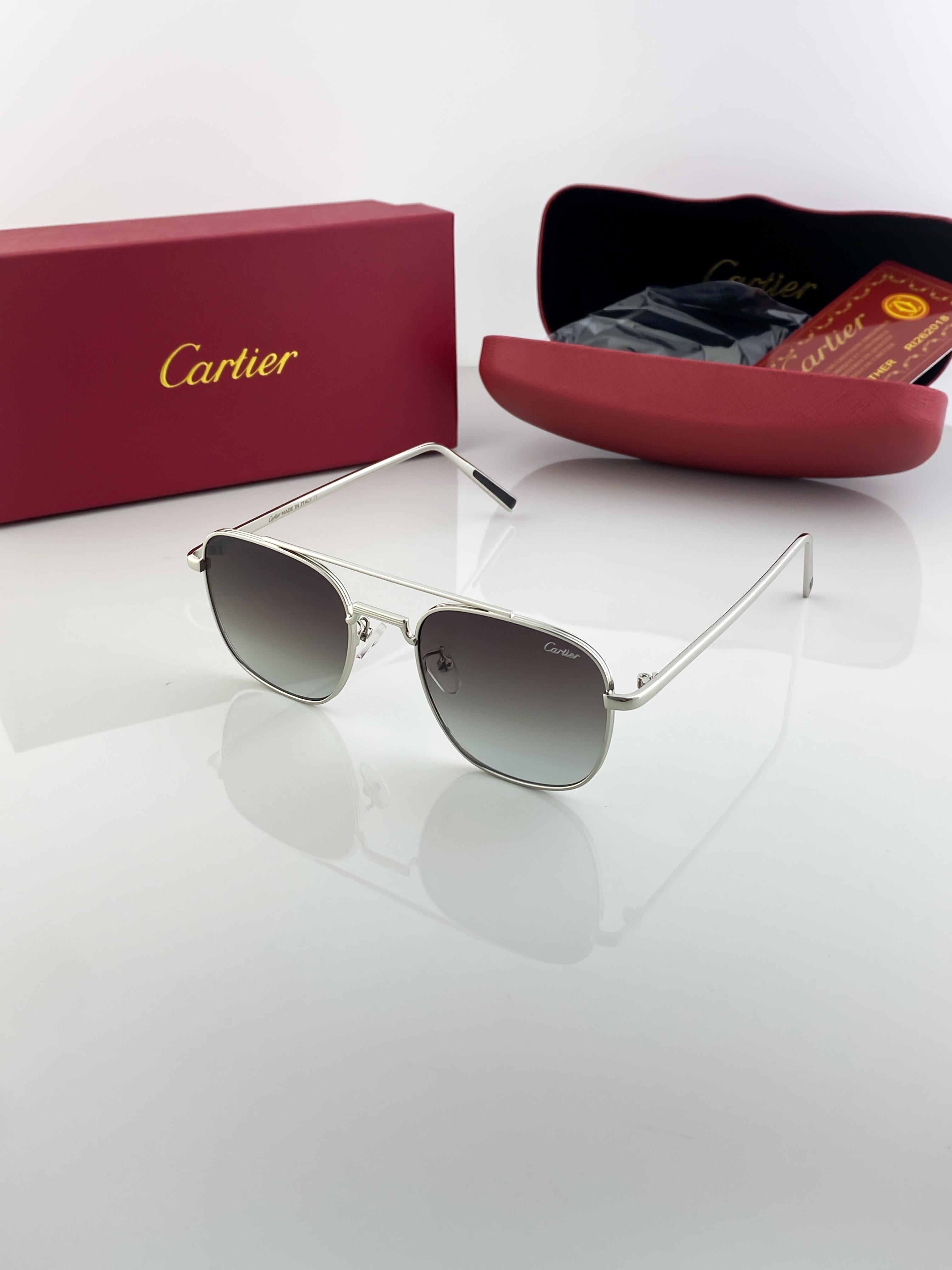 CAR SILVER BLACK 7947 B