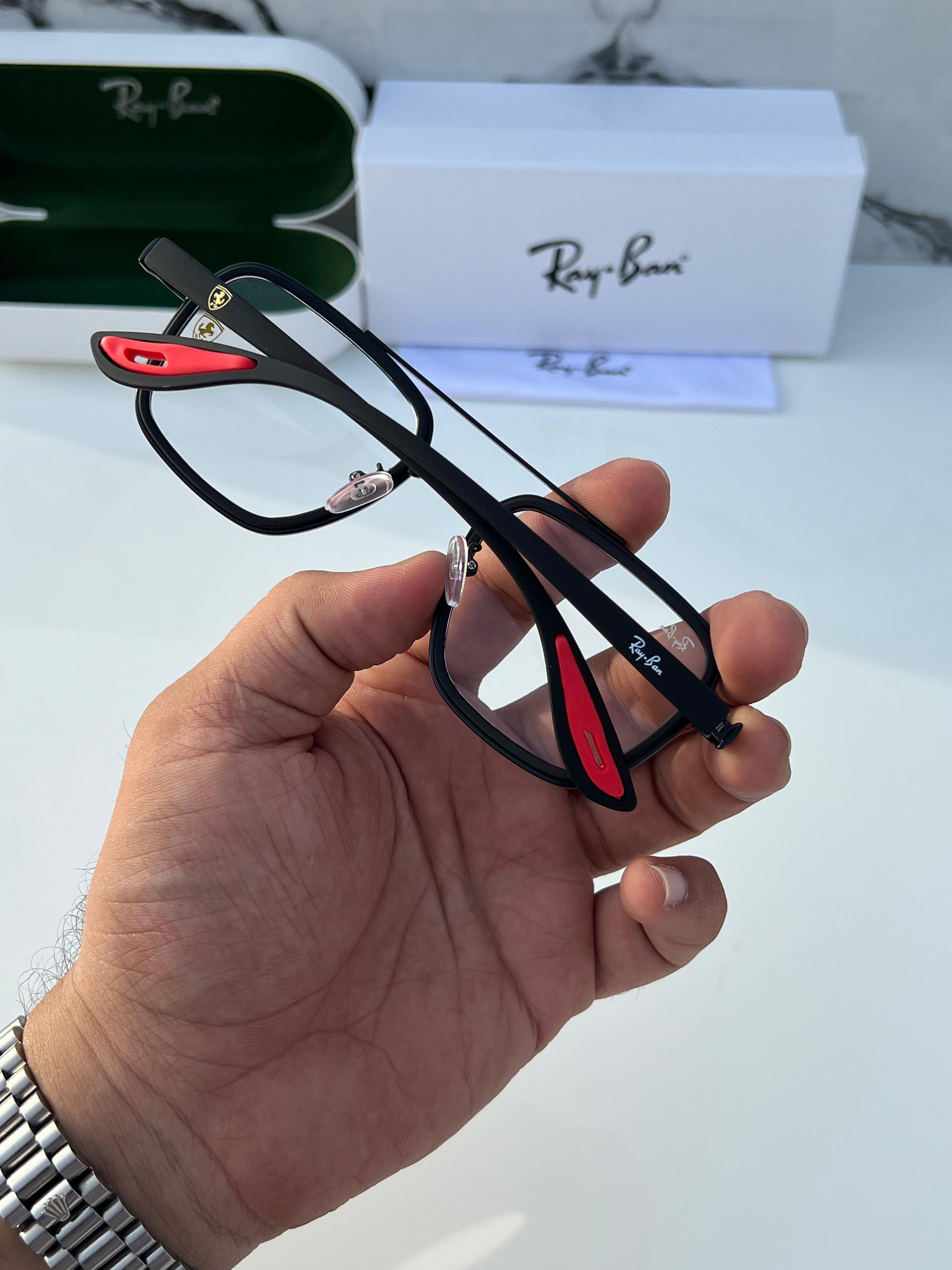 Ray  06 black plano