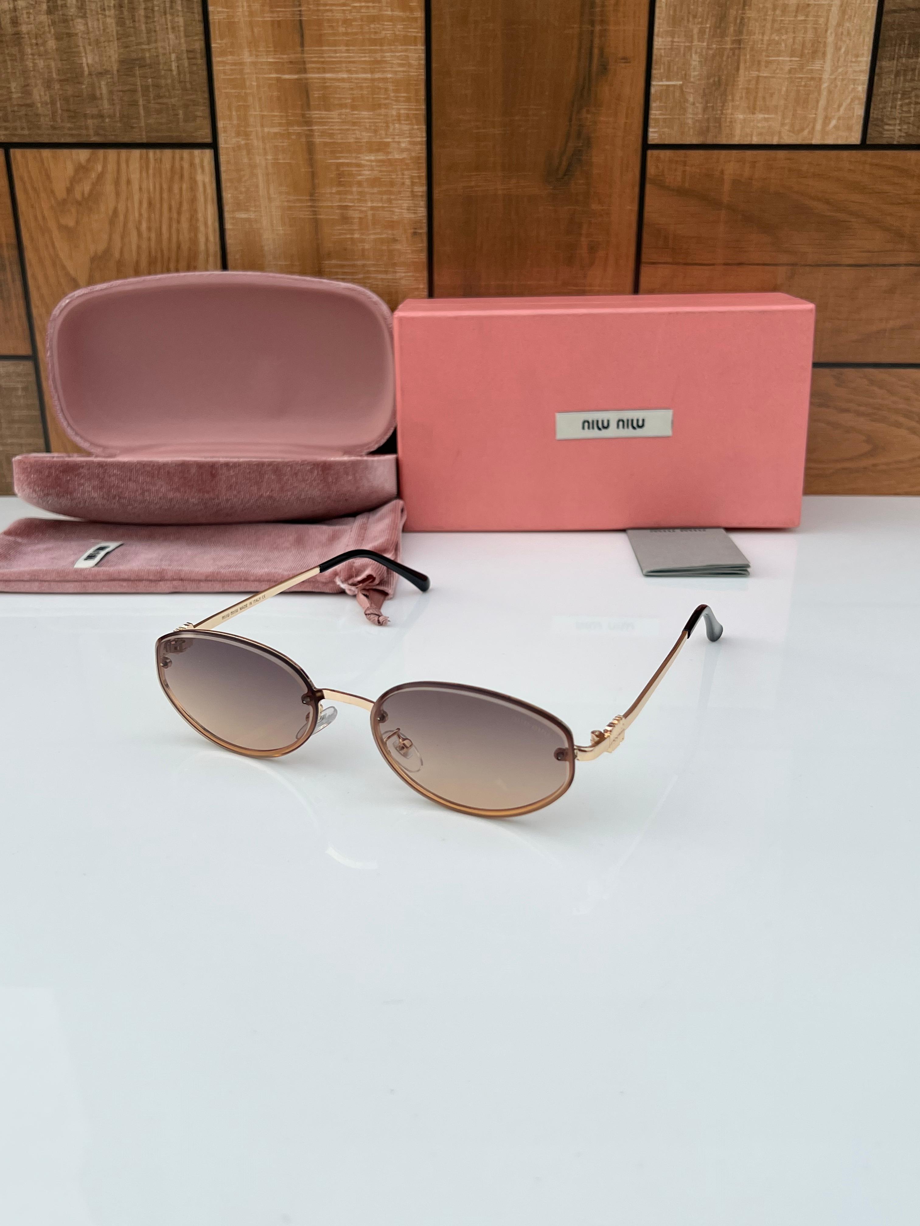 Mi  4128 gold brown