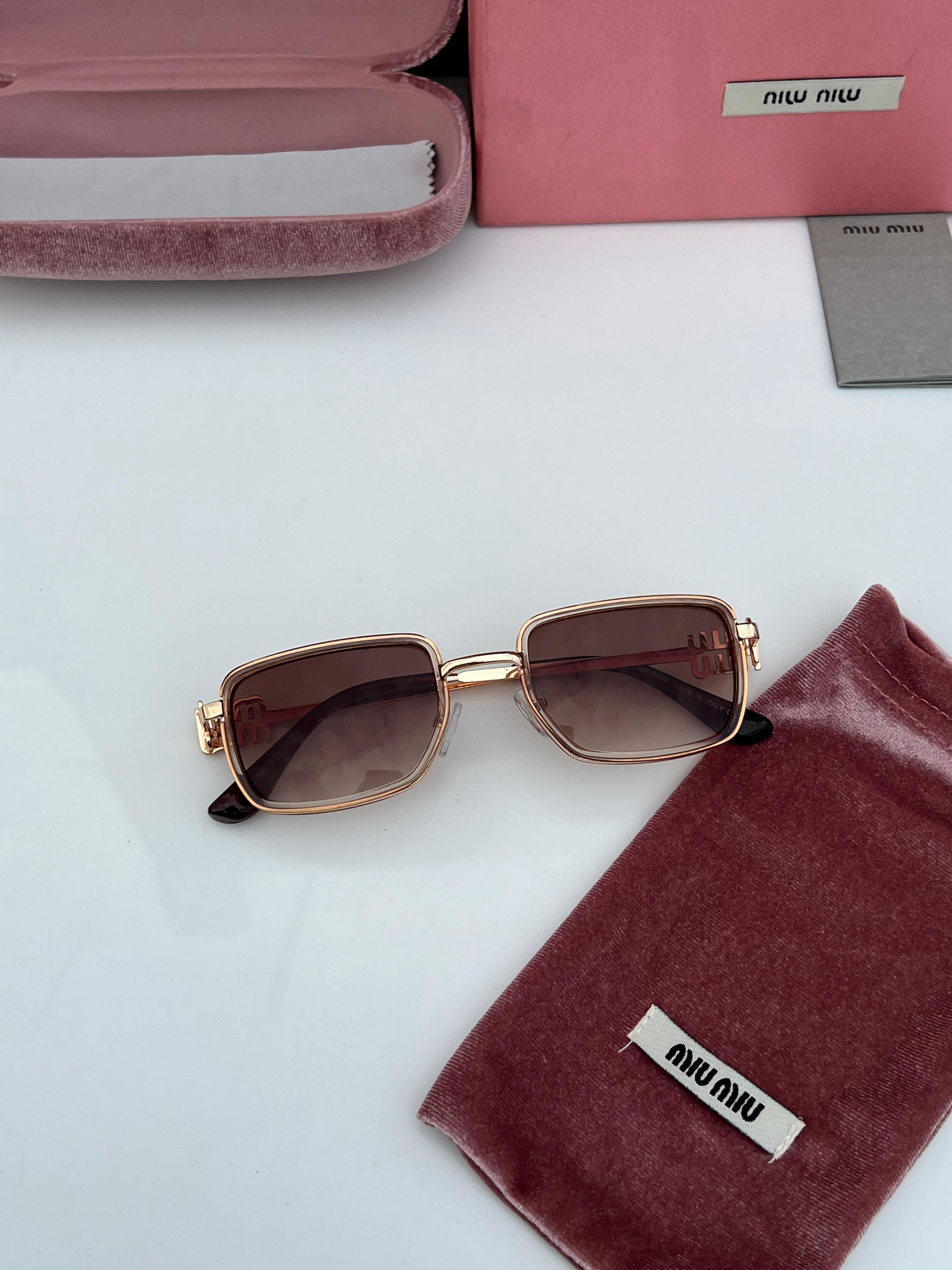 Mi 559 gold peach brown