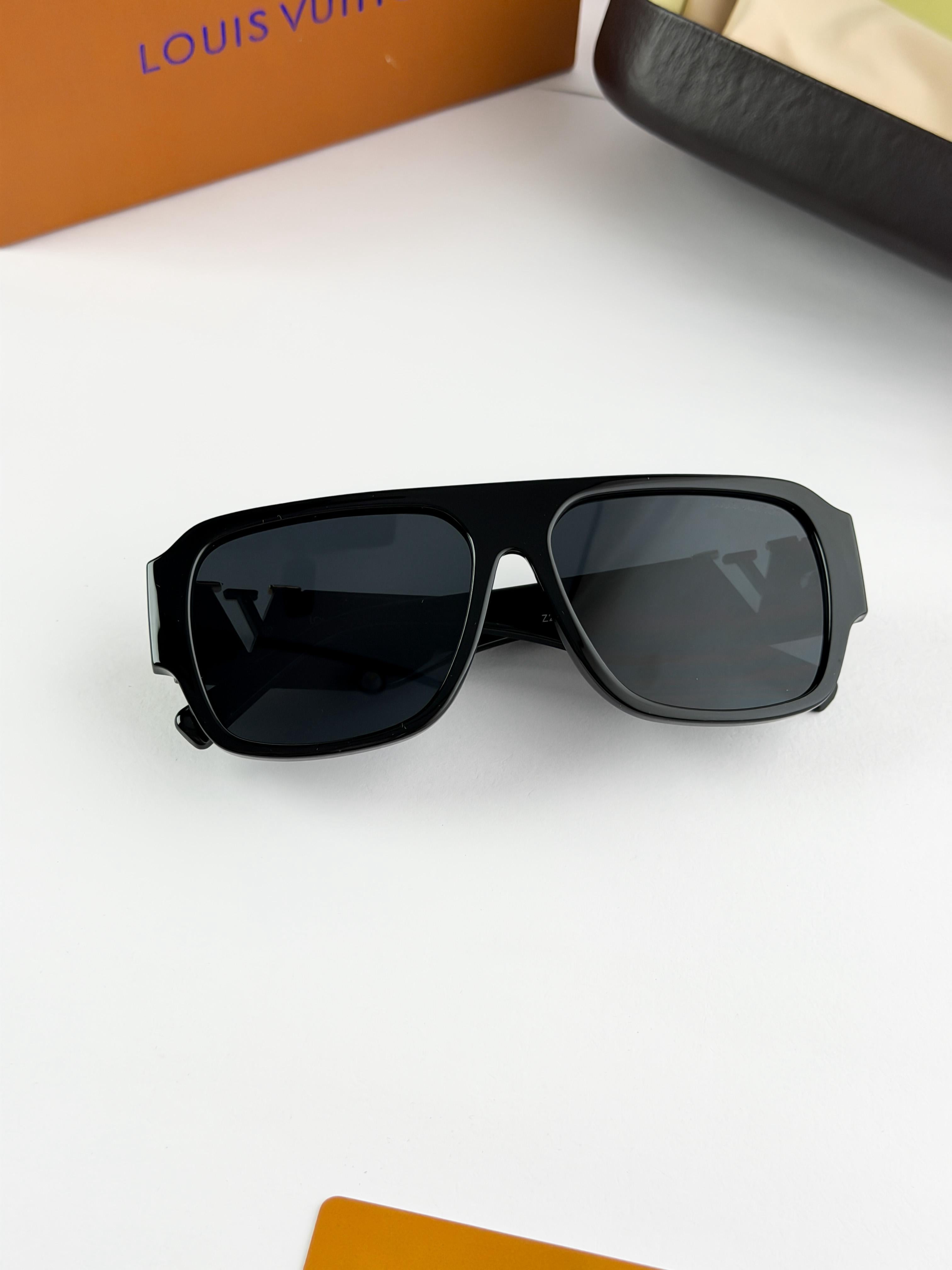 LOI_US SUNGLASS