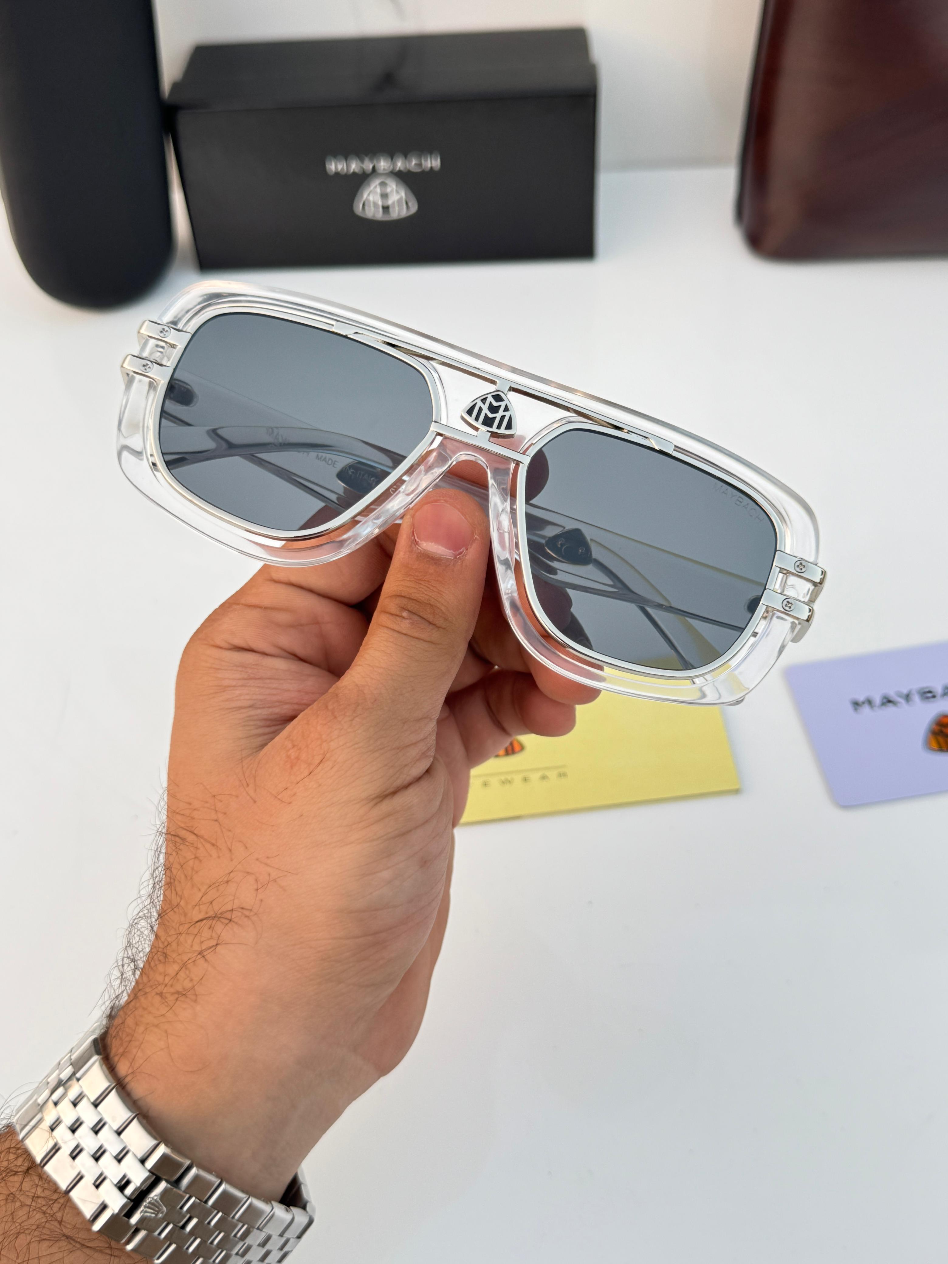 Ma___bach  white silver black