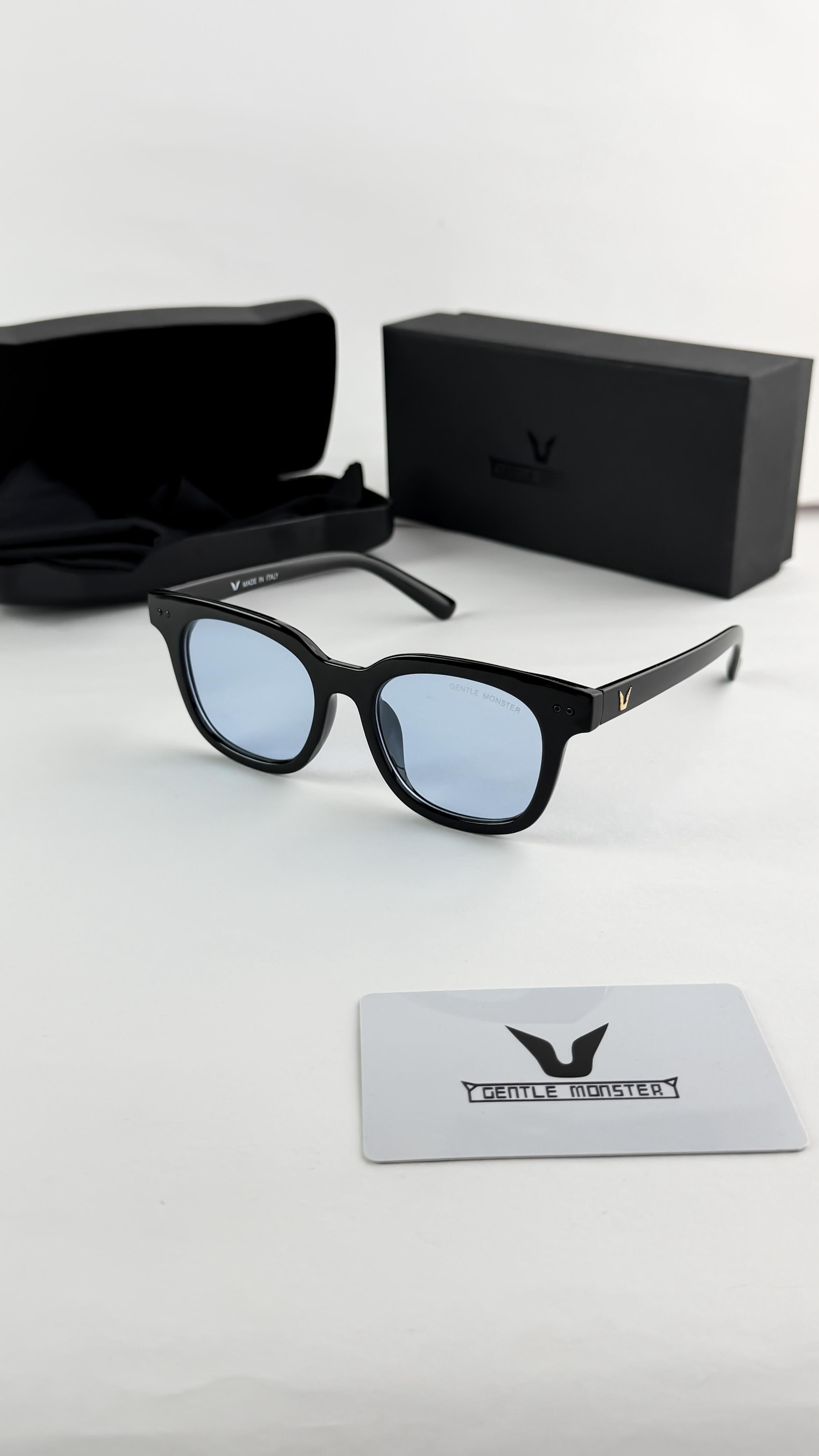 GEN__TLE MON_P_TER BLACK BLUE 1245