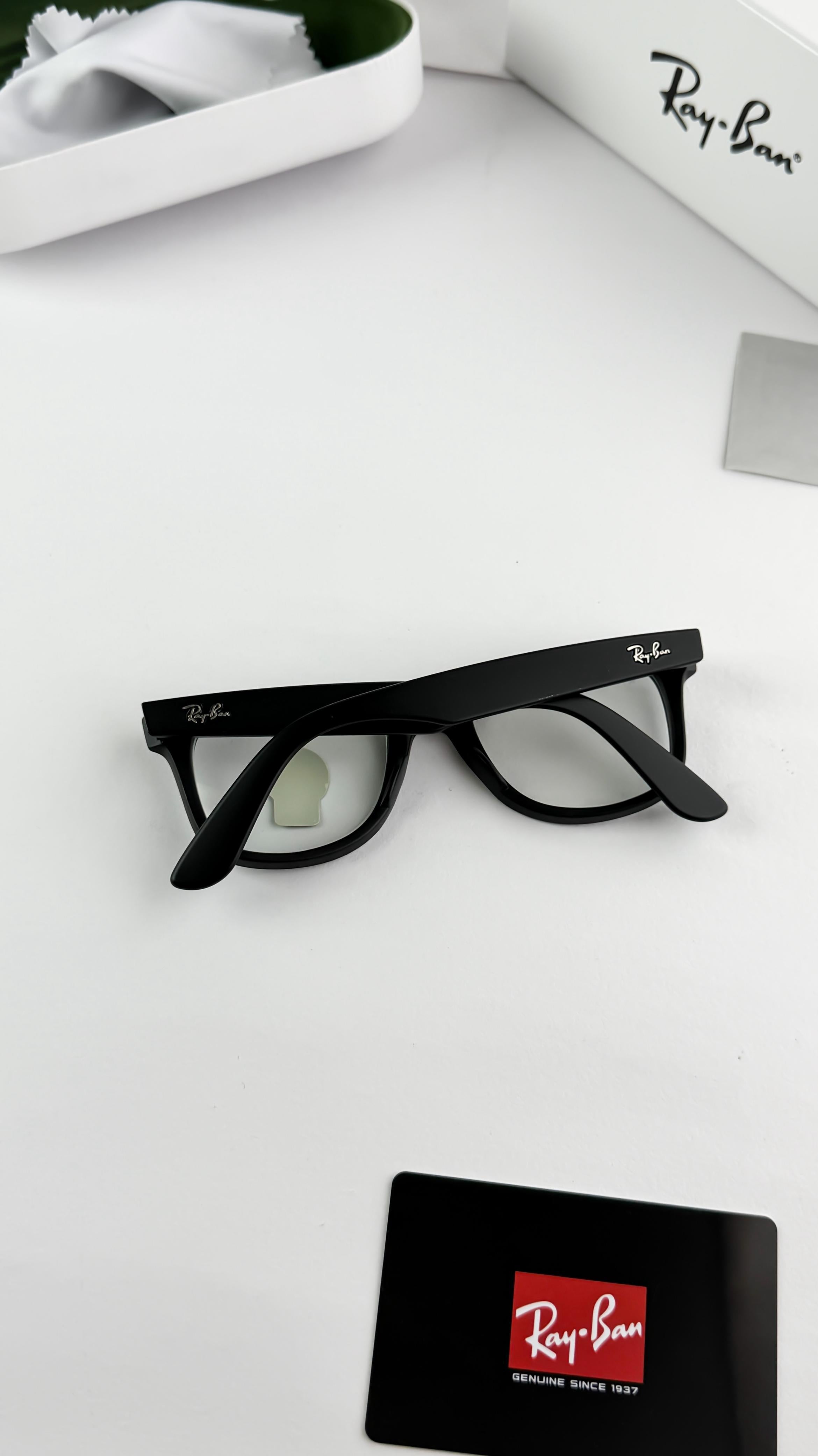 RAY__BN 2140 BLACK PLANO