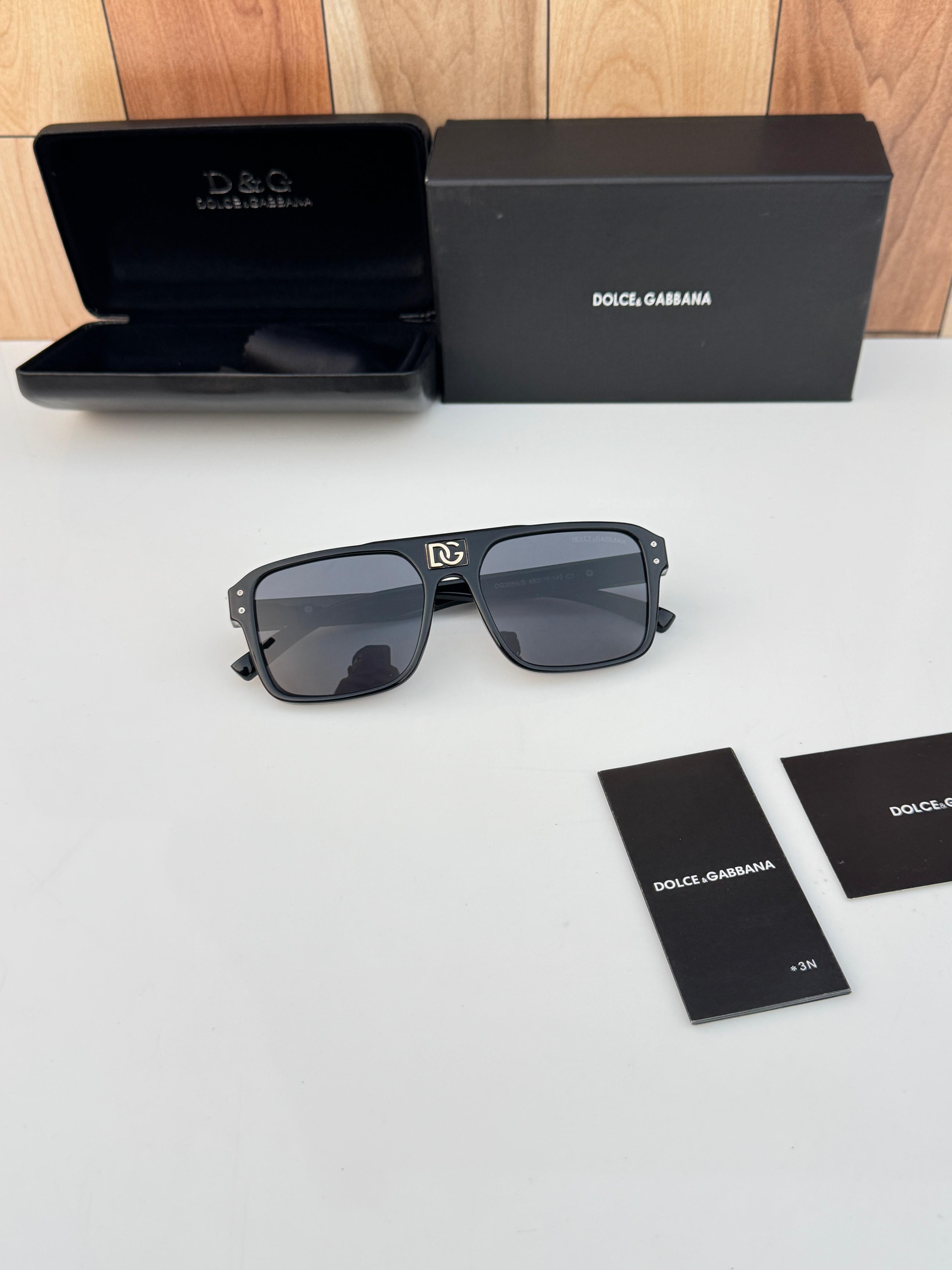 D&__G SUN__GLASS