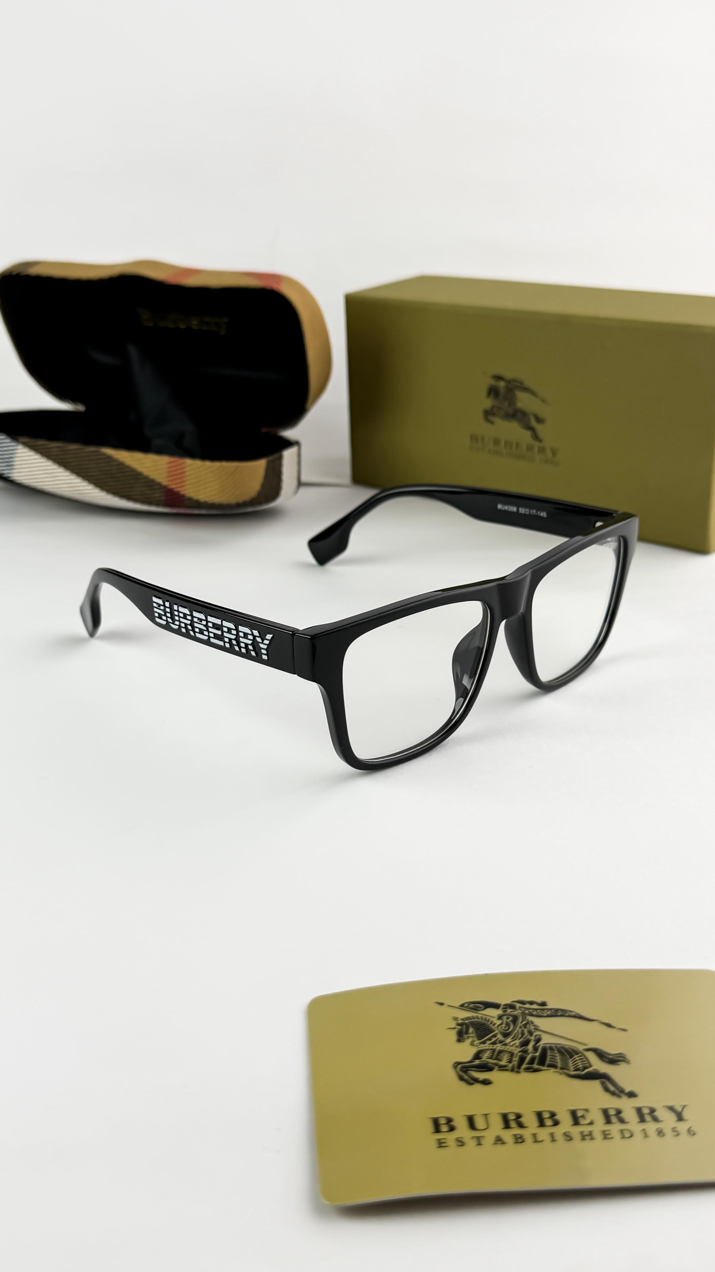 BURB__ERRY BLACK PLANO 4358  SUNGLASS
