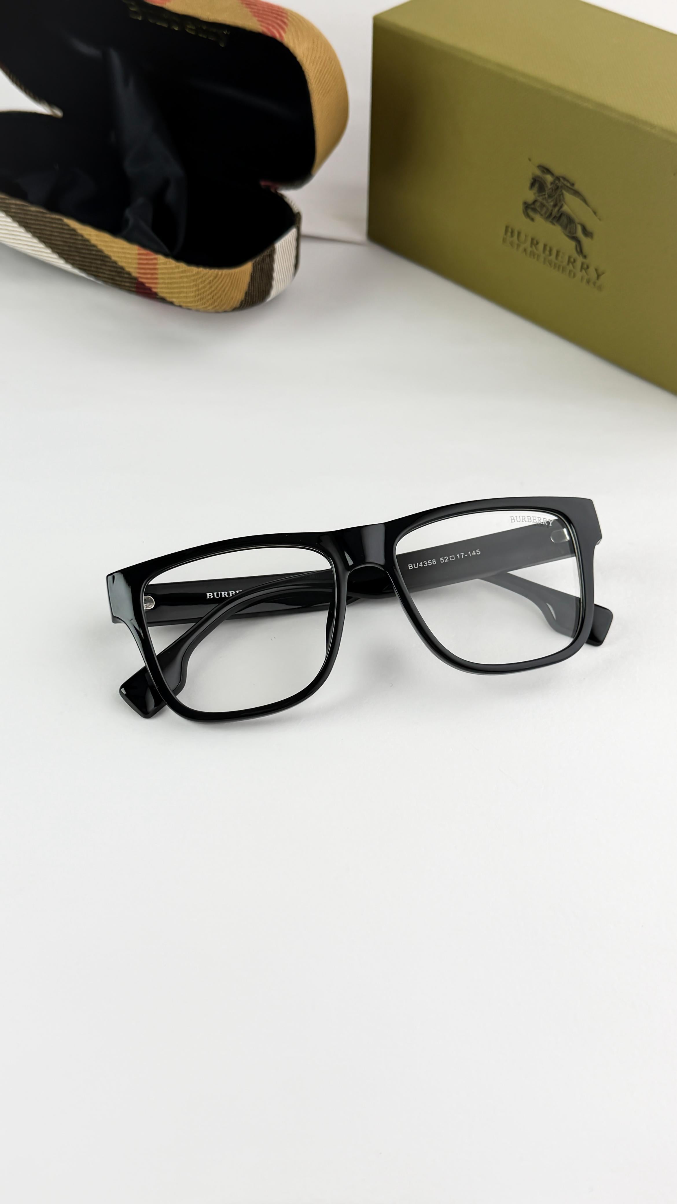 BURB__ERRY BLACK PLANO 4358  SUNGLASS