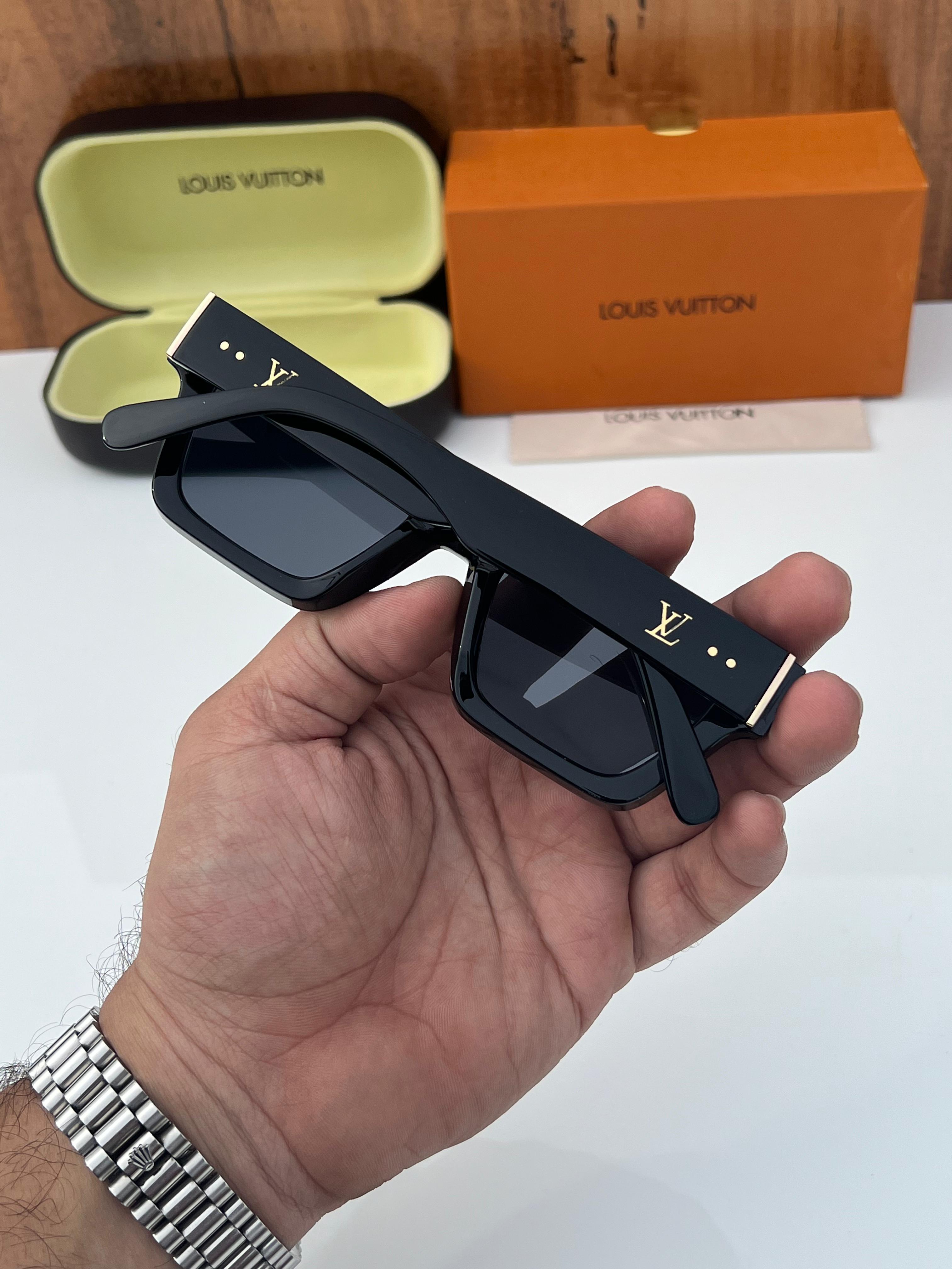 Lo__uis vu__tton 35104 full black  SUNGLASS