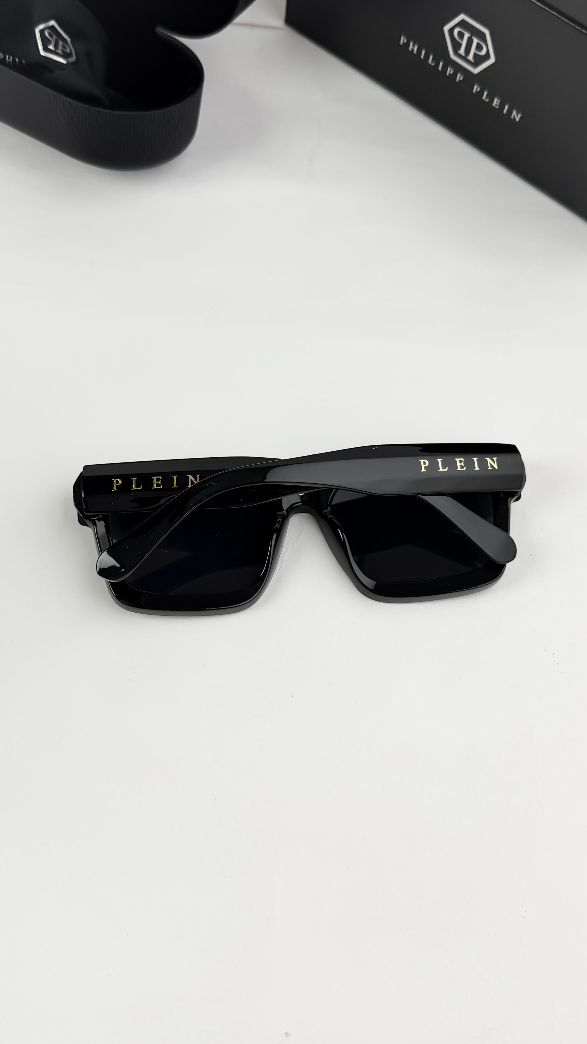 PHI__LIPP PLEIN GOLD BLACK 146  SUNGLASS