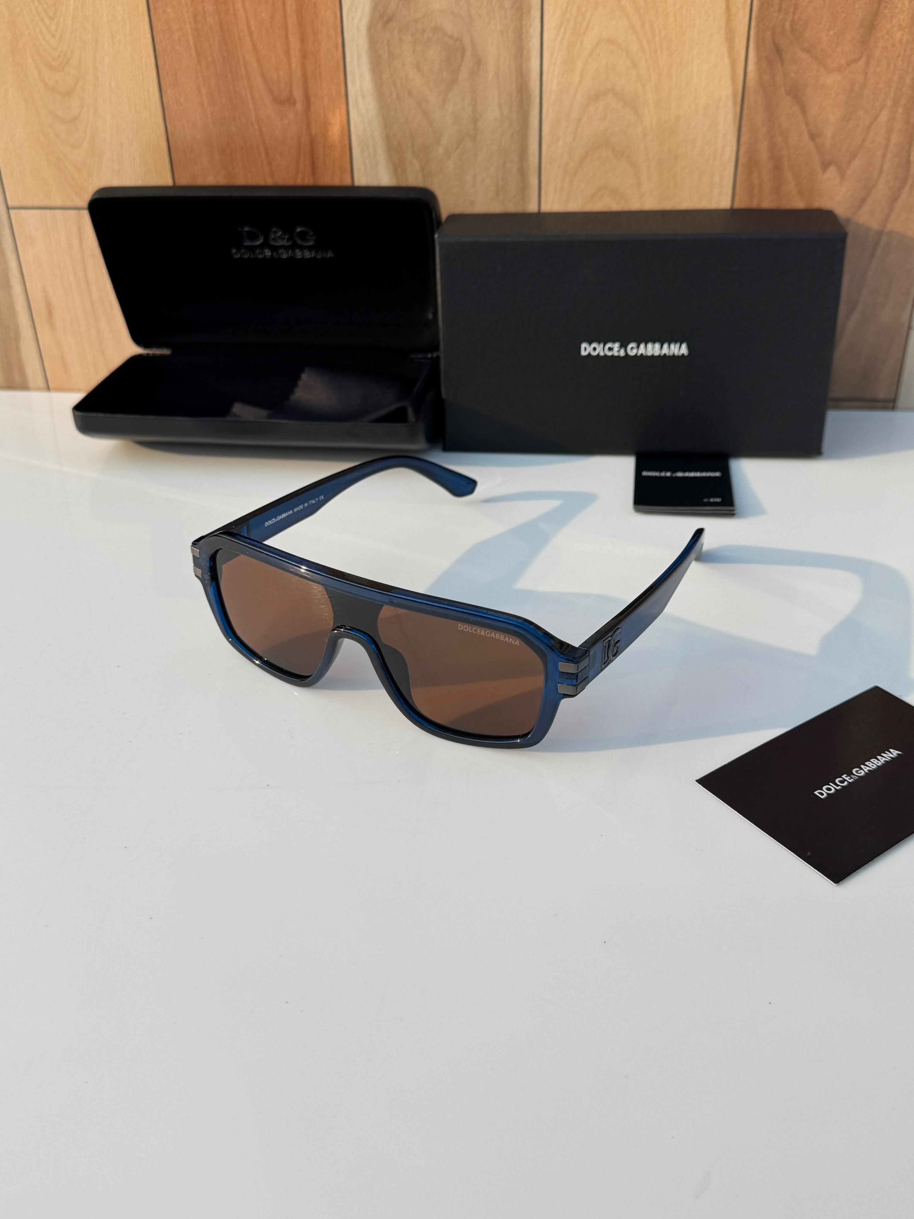 Do_lce & gab__ana 4952 blue brown   SUNGLASS