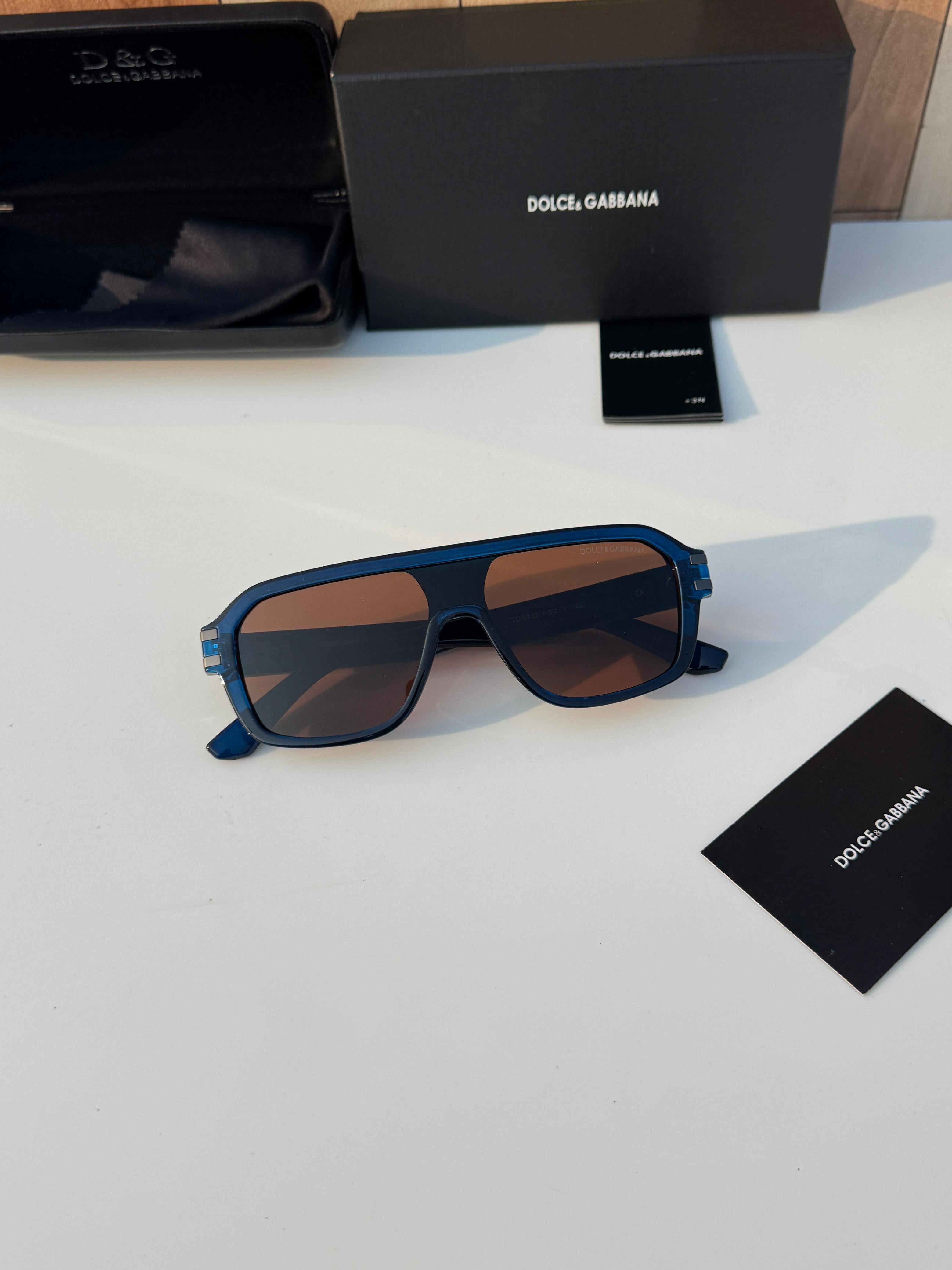 Do_lce & gab__ana 4952 blue brown   SUNGLASS