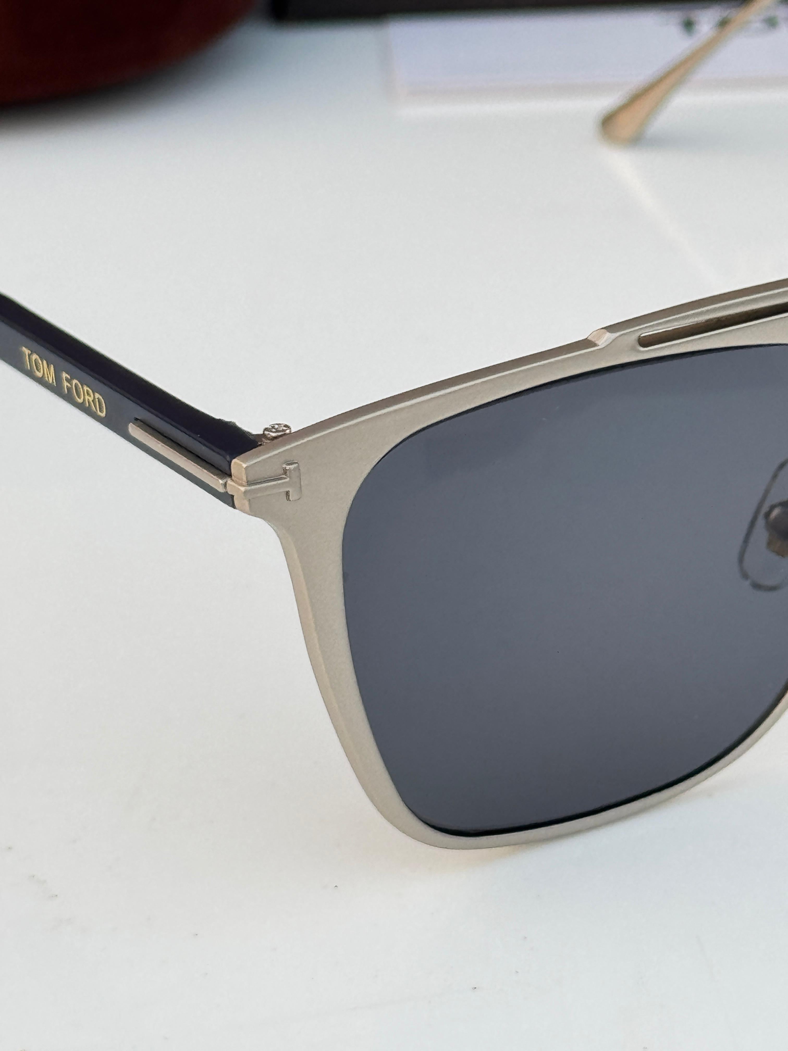 Tom__ford 26003 silver black  SUNGLASS