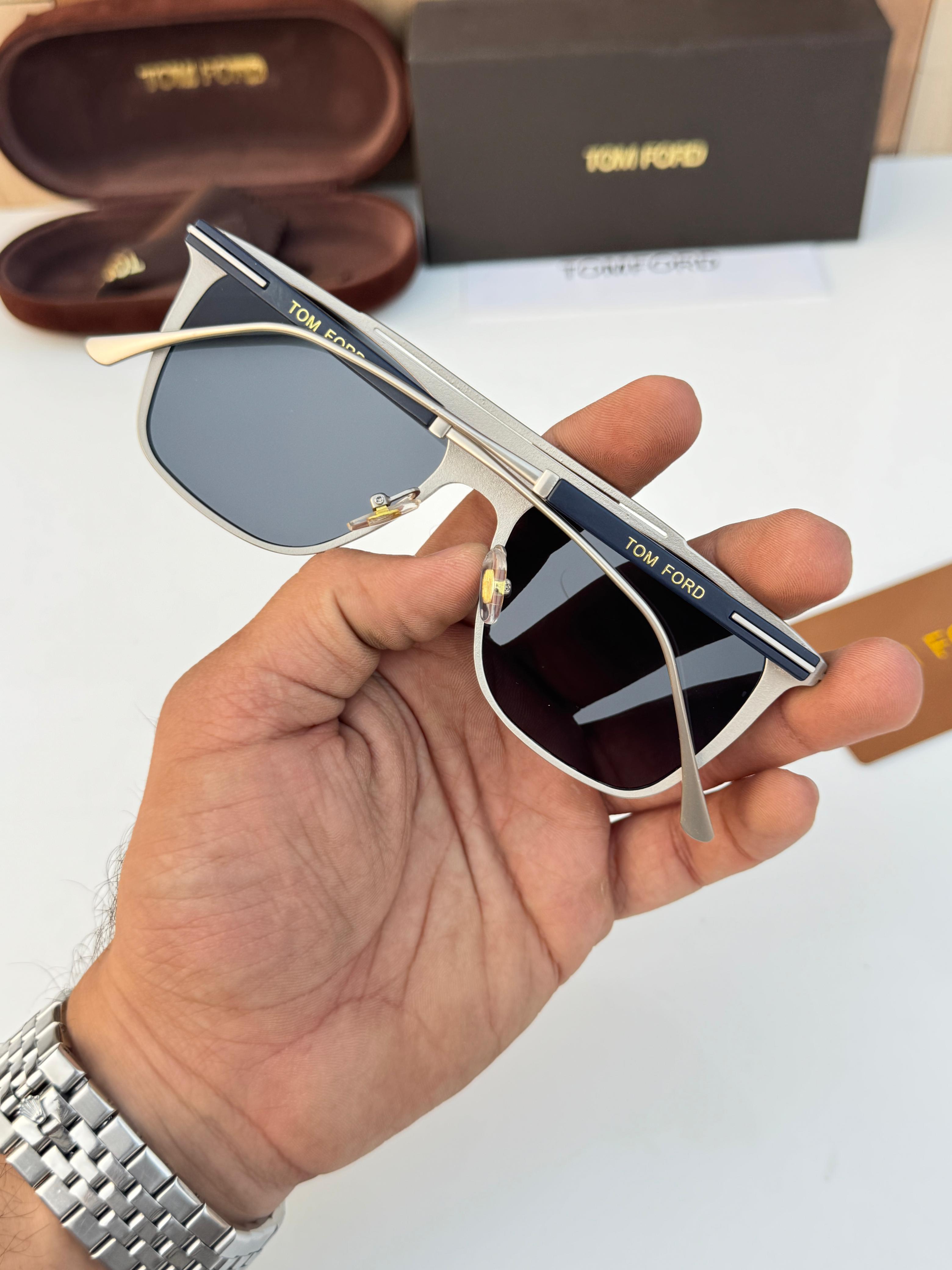 Tom__ford 26003 silver black  SUNGLASS