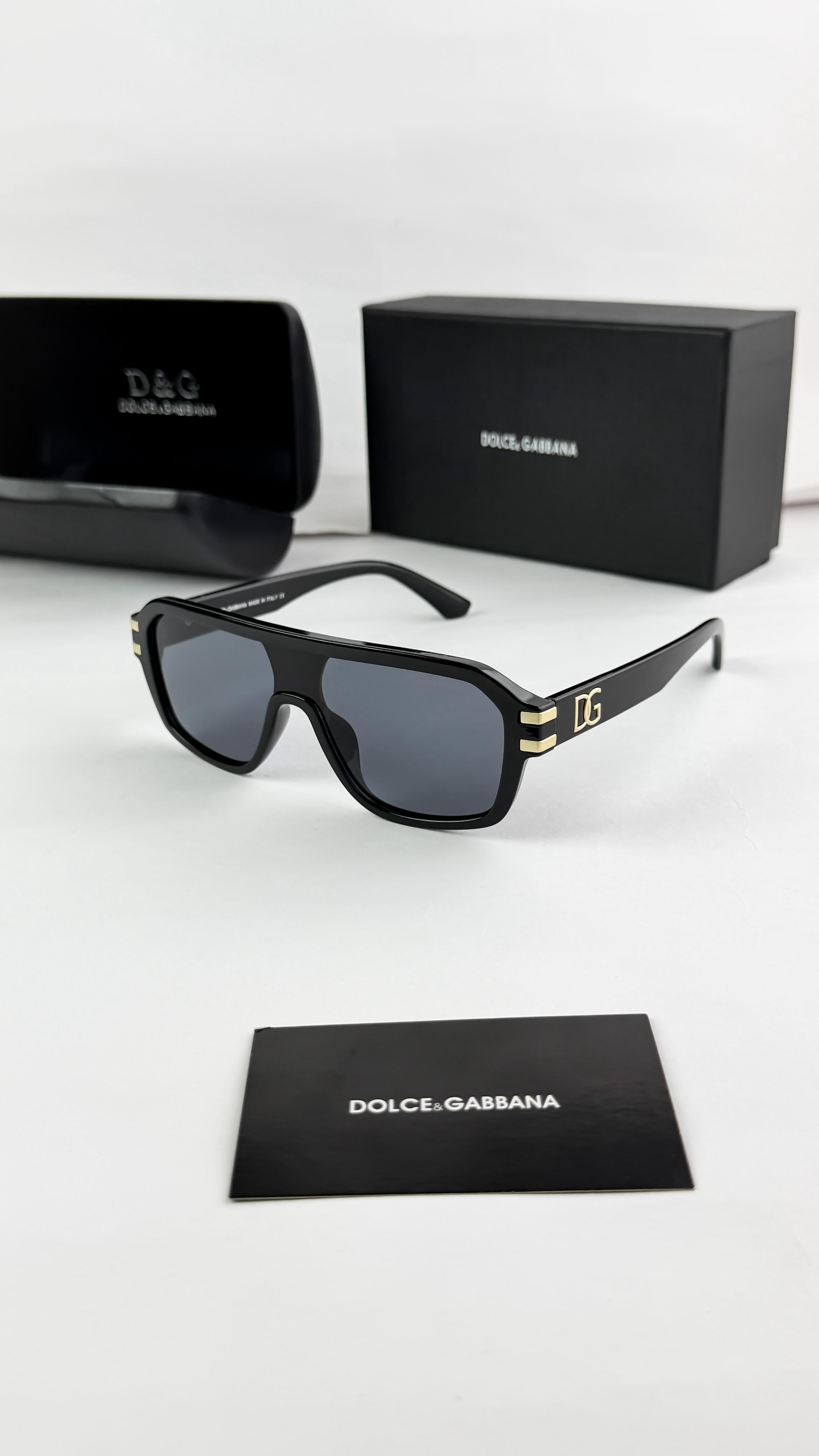 DOL__CE & GAB___NA GOLD BLACK 4962  SUNGLASS