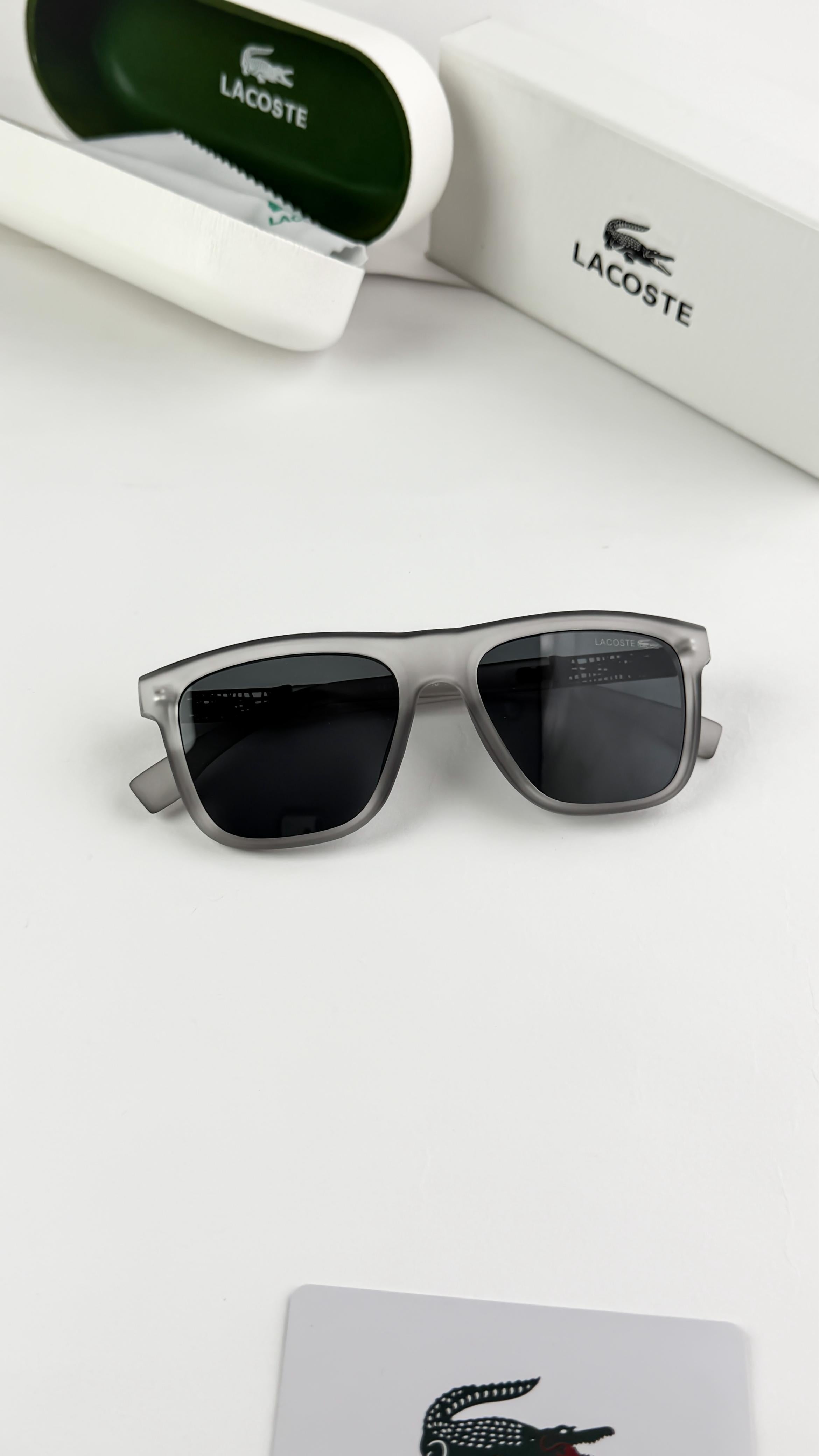 LACOS__TE GREY BLACK 681  SUNGLASS