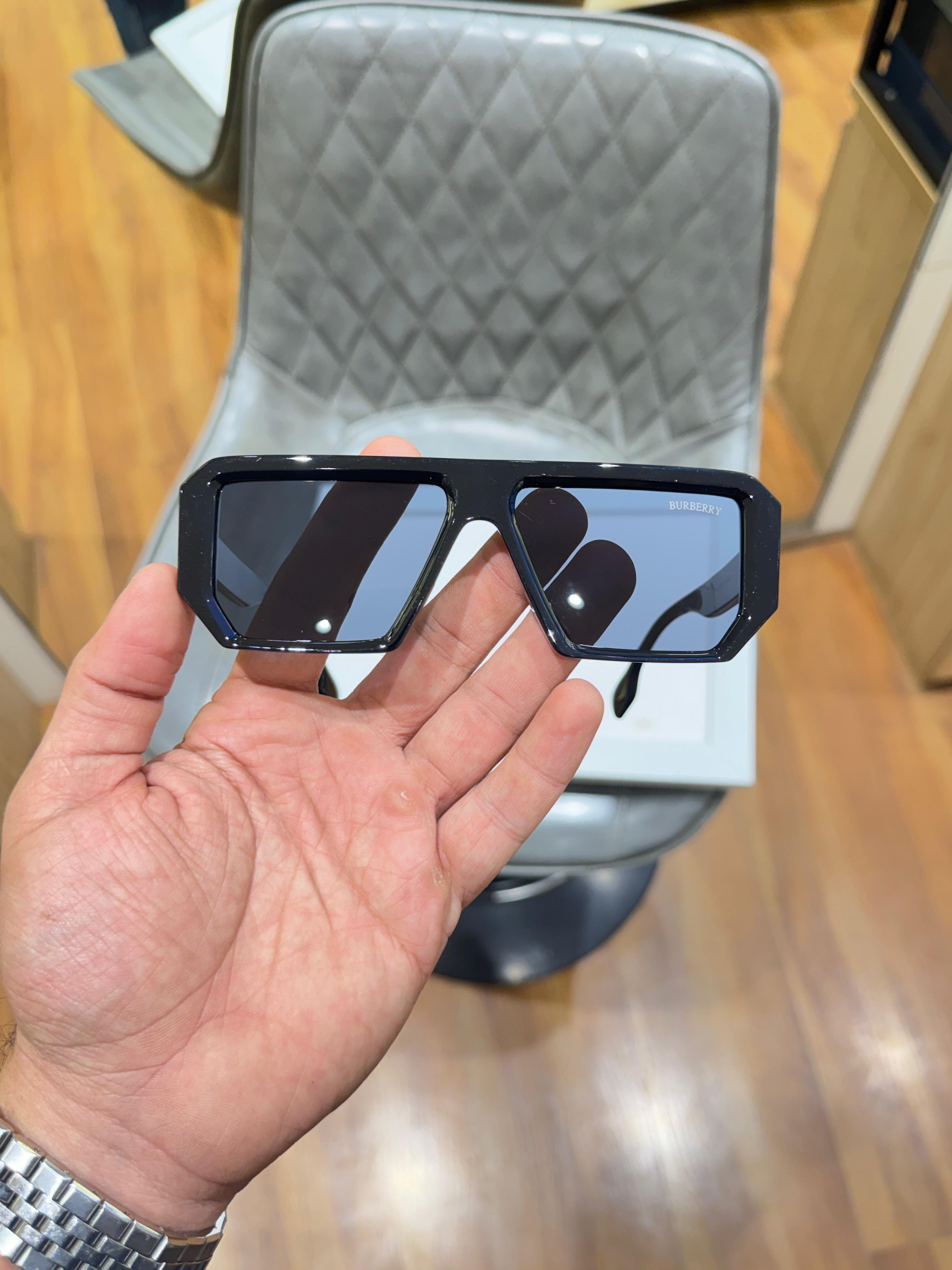 Burby 4366 black  SUNGLASS