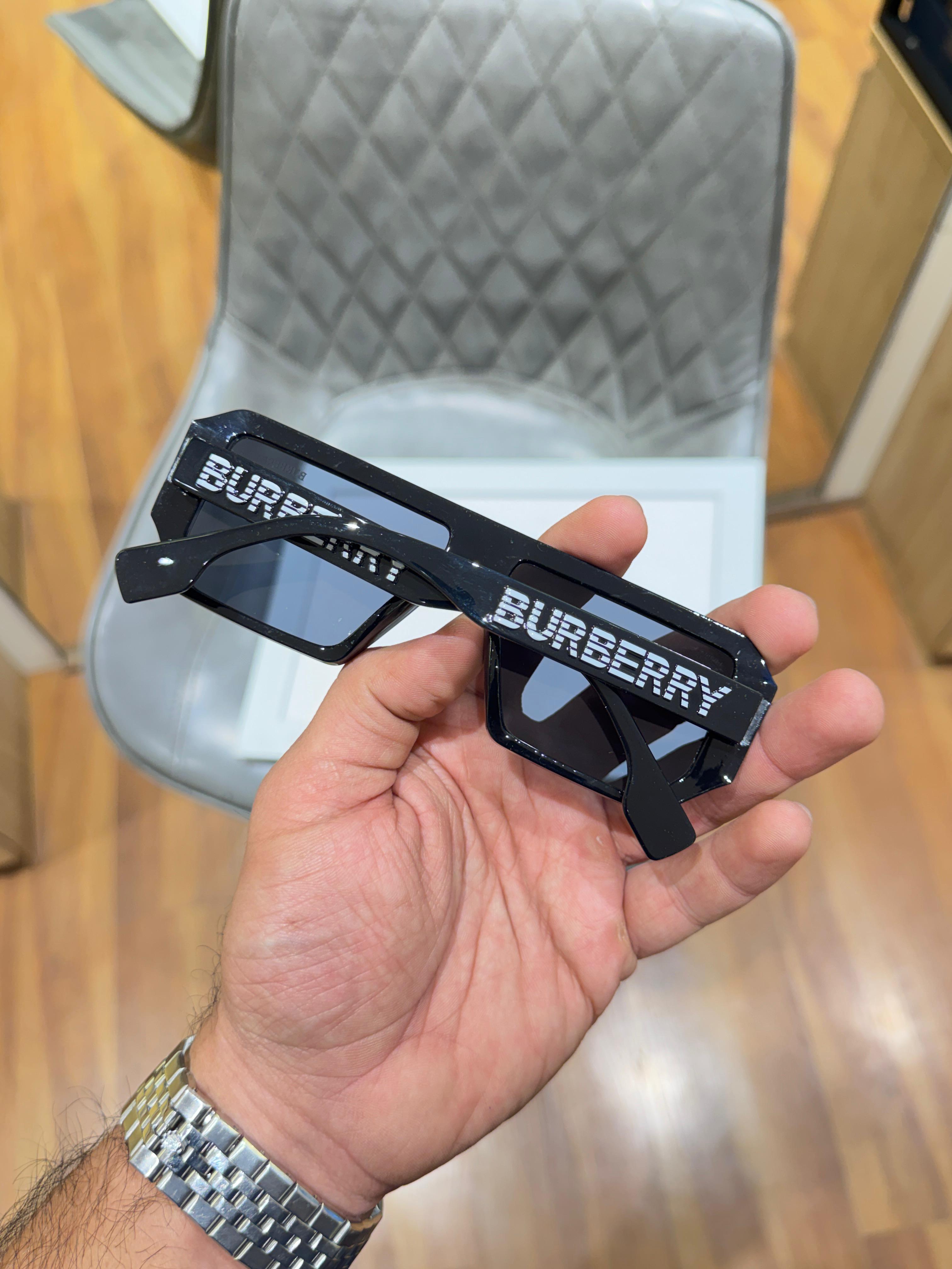 Burby 4366 black  SUNGLASS