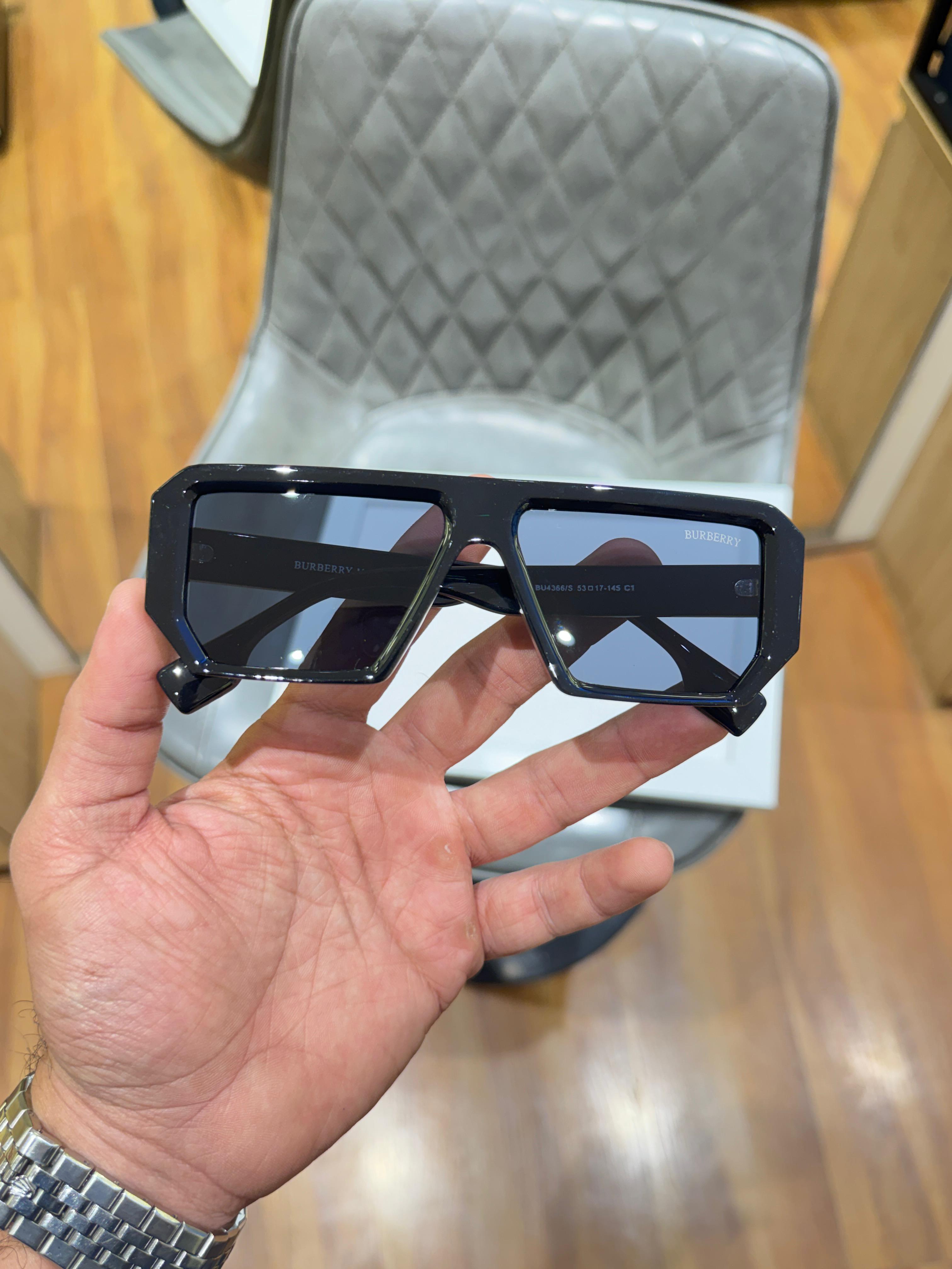 Burby 4366 black  SUNGLASS