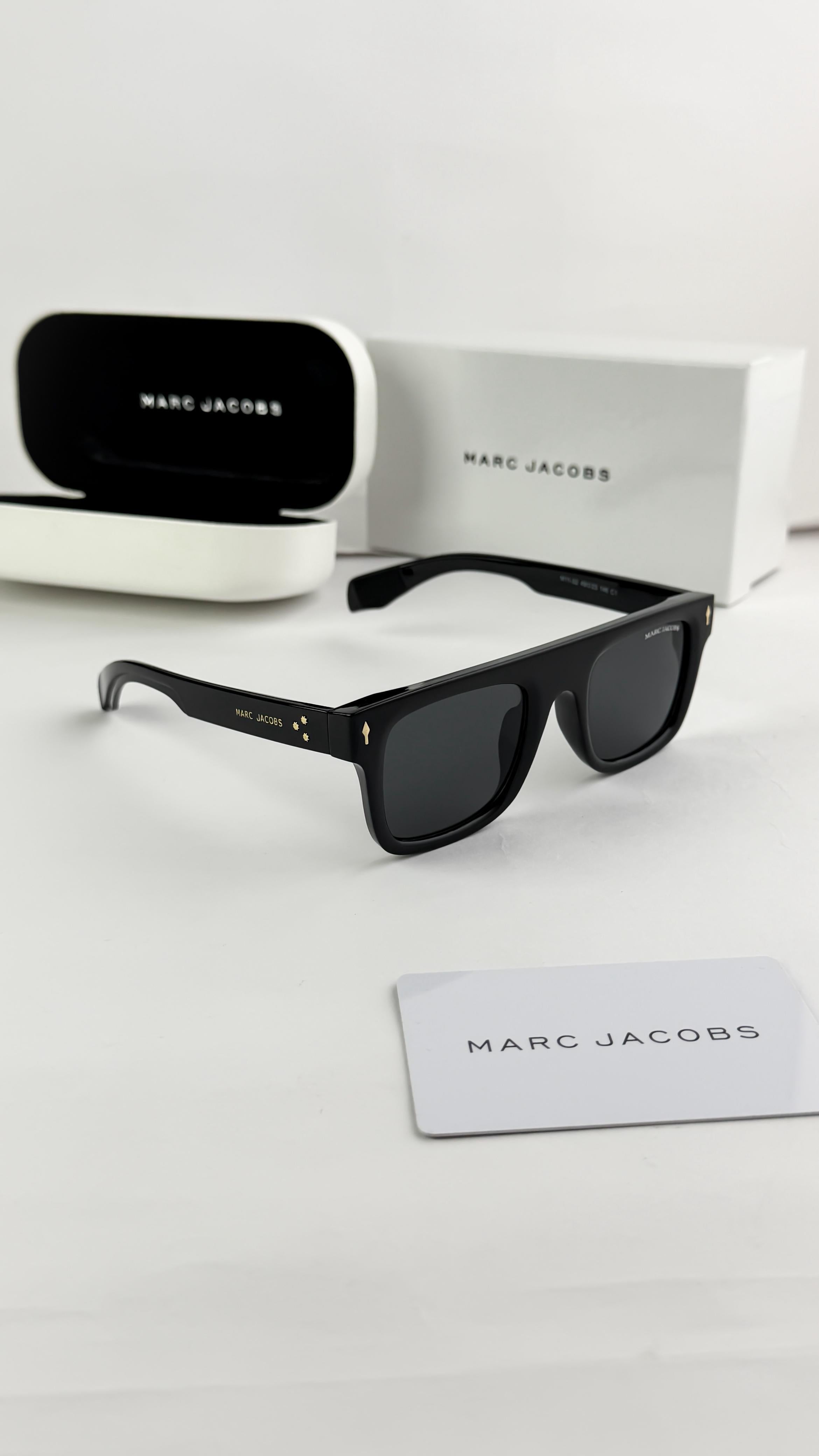 MA_RC JACBS BLACK SUNGLASS
