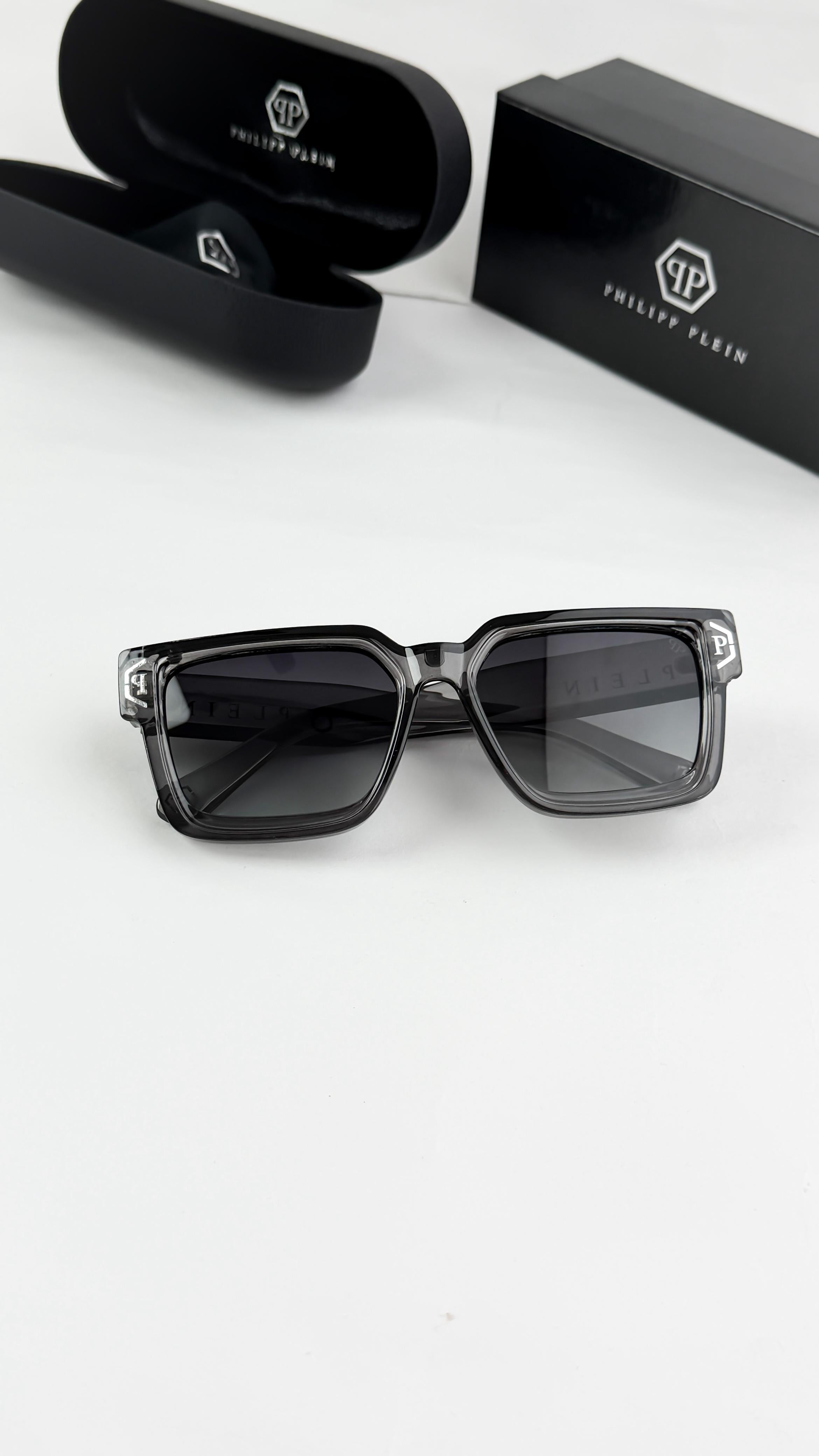 PHI__LIPP PLEIN GREY 146  SUNGLASS