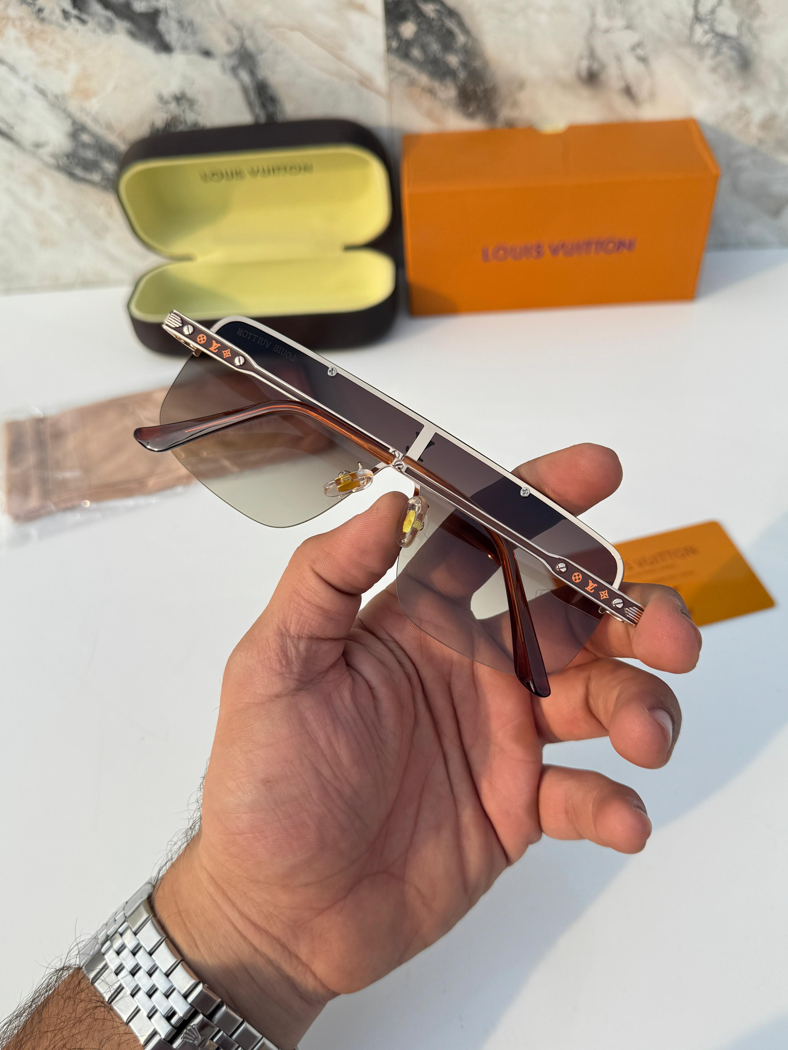 Lo__uis vuiton 33015 gold brown   SUNGLASS