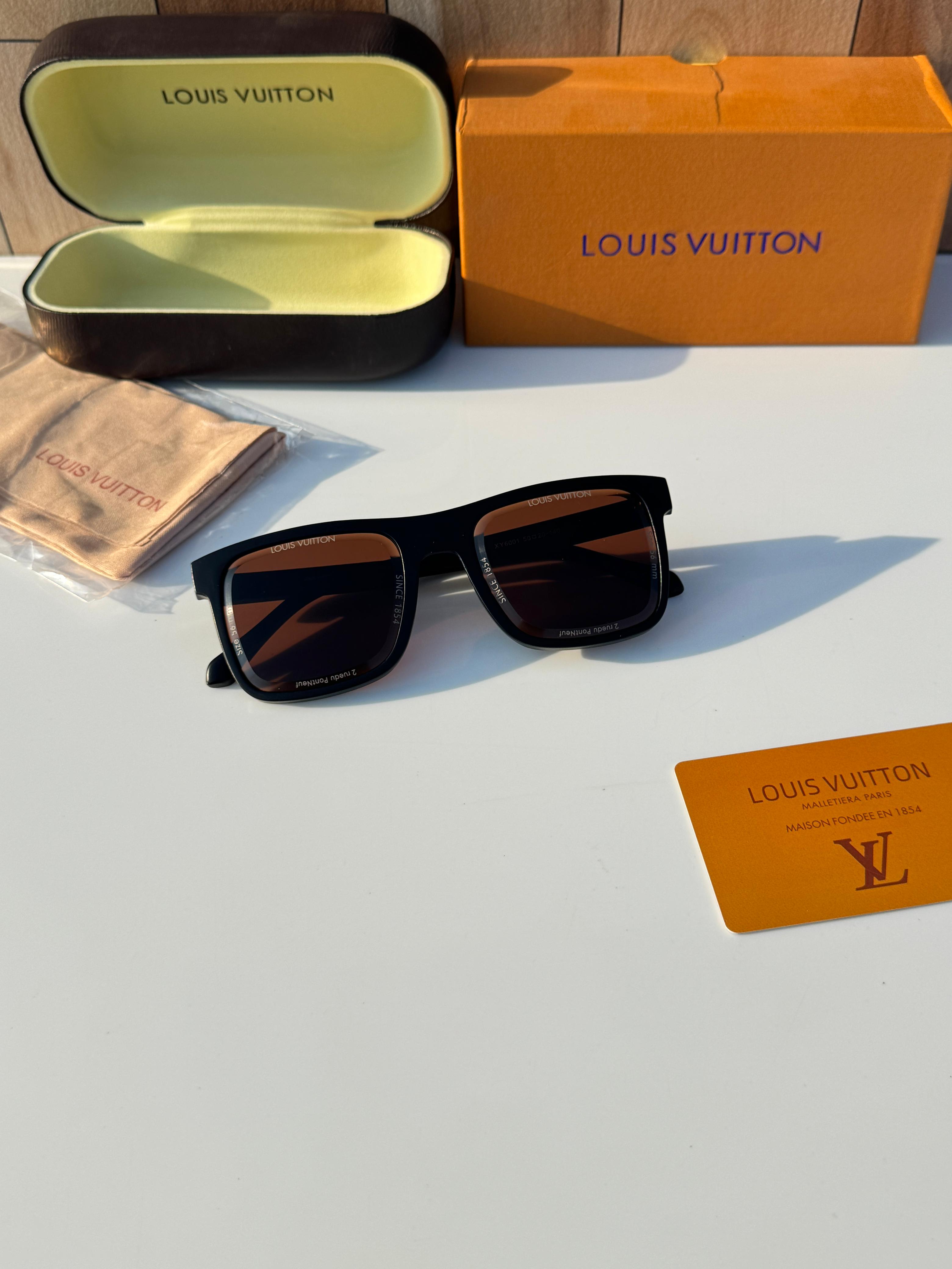 Lou__is vuitton 6001 black brown  SUNGLASS