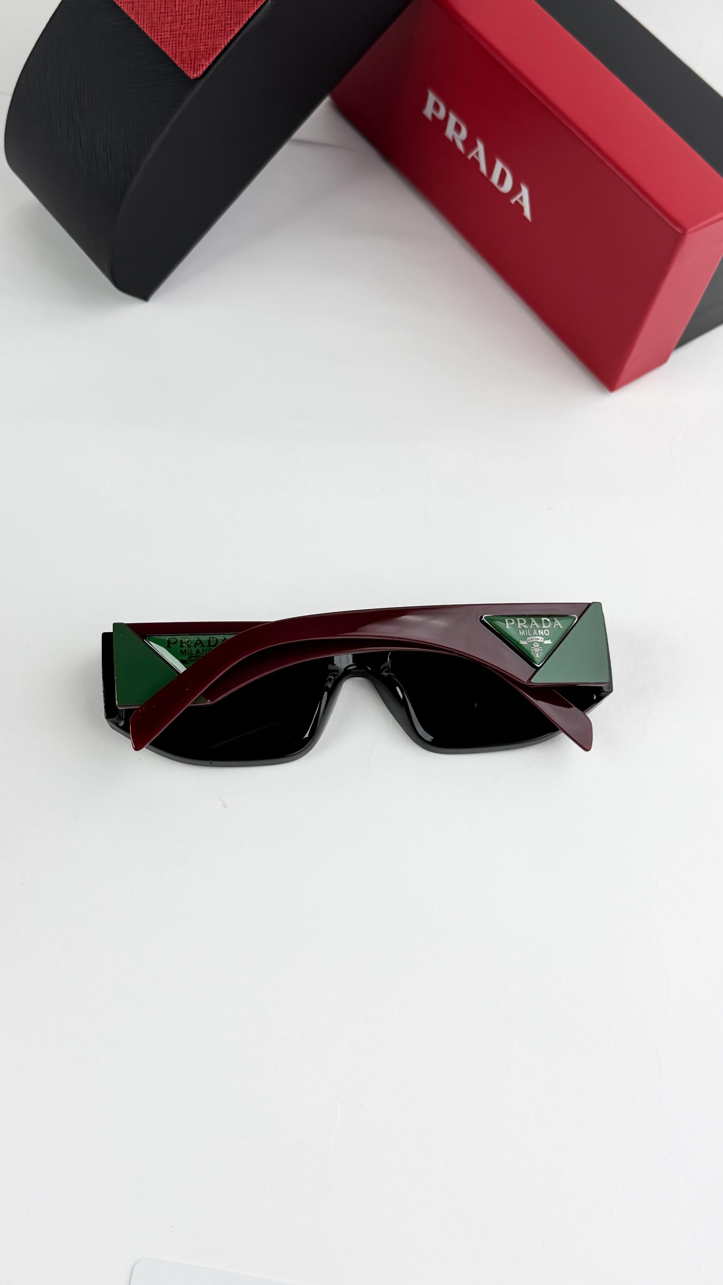 PRA_DA SUNGLASS