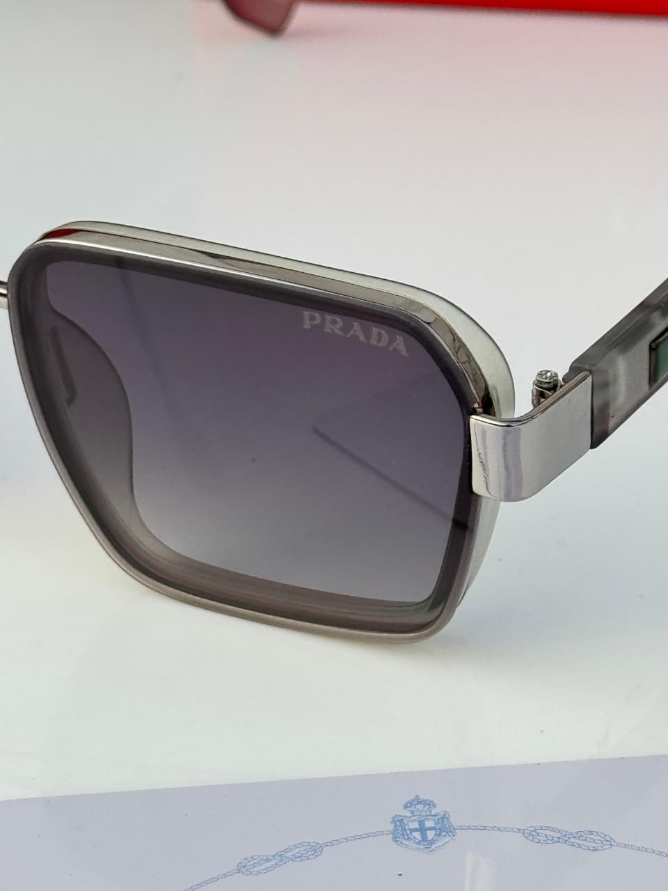 Pra__da 590 green  SUNGLASS