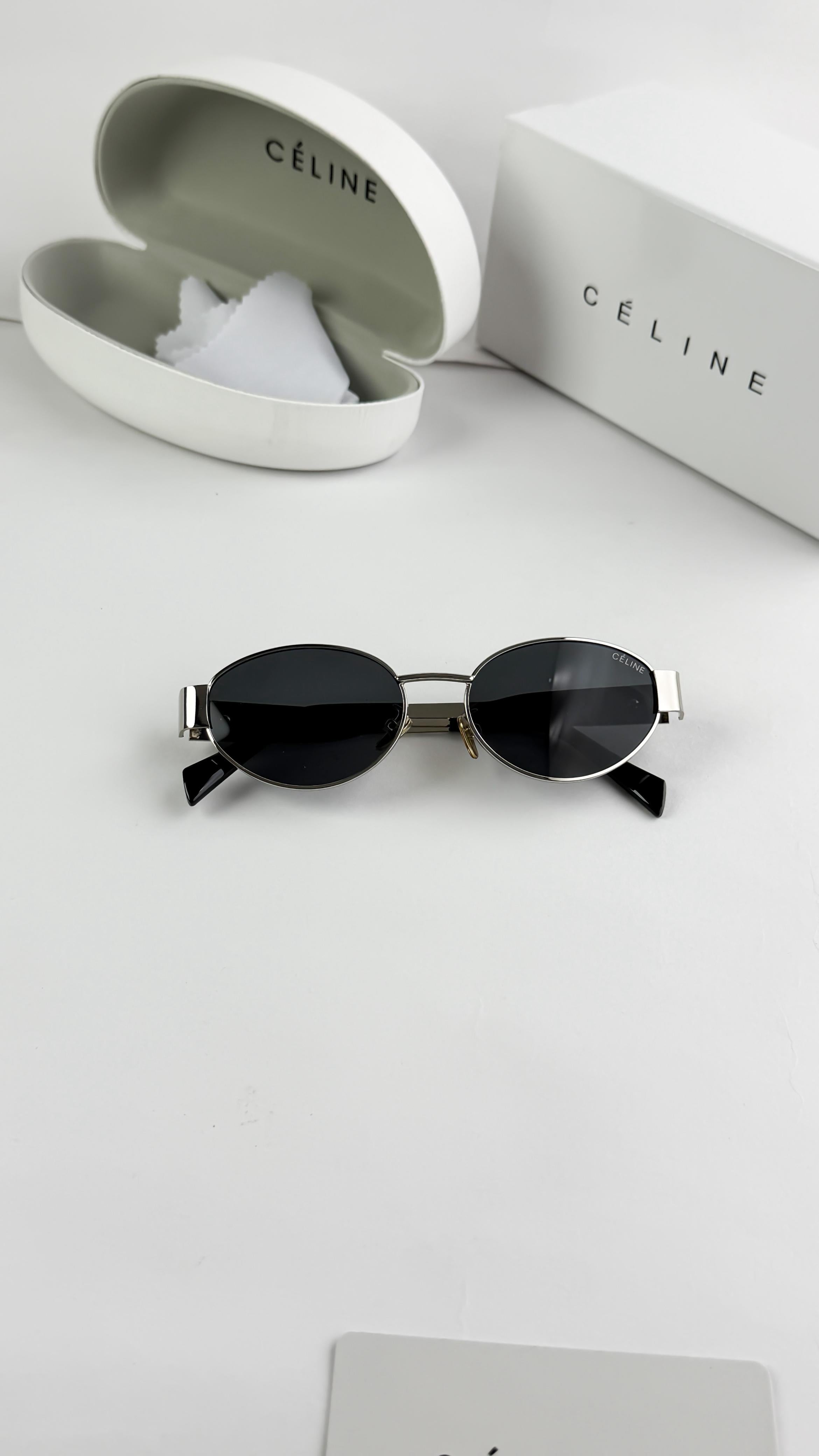 CEL__INE SILVER BLACK  SUNGLASS