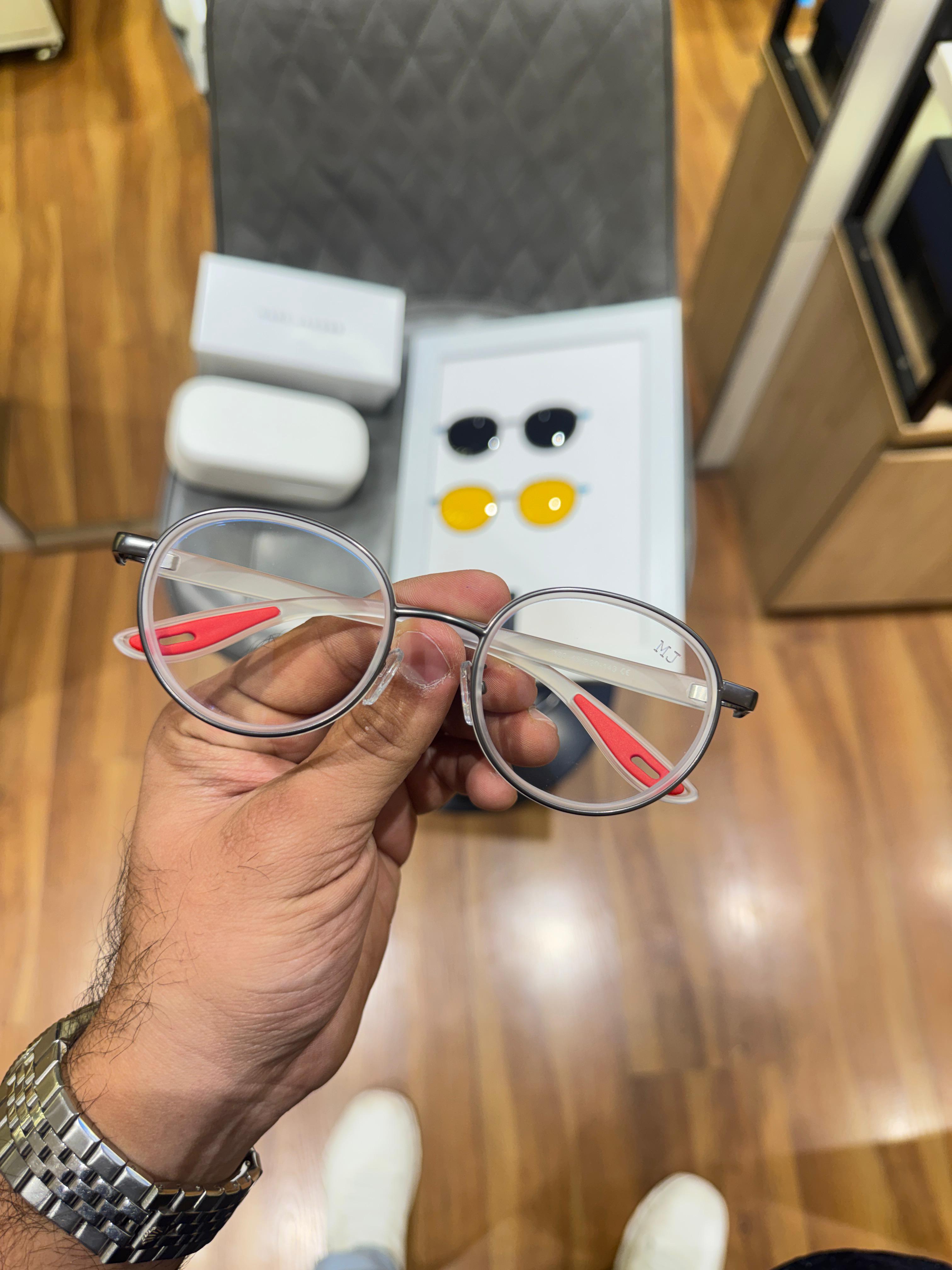 Mar_c jacbs 7730 attachment white  SUNGLASS