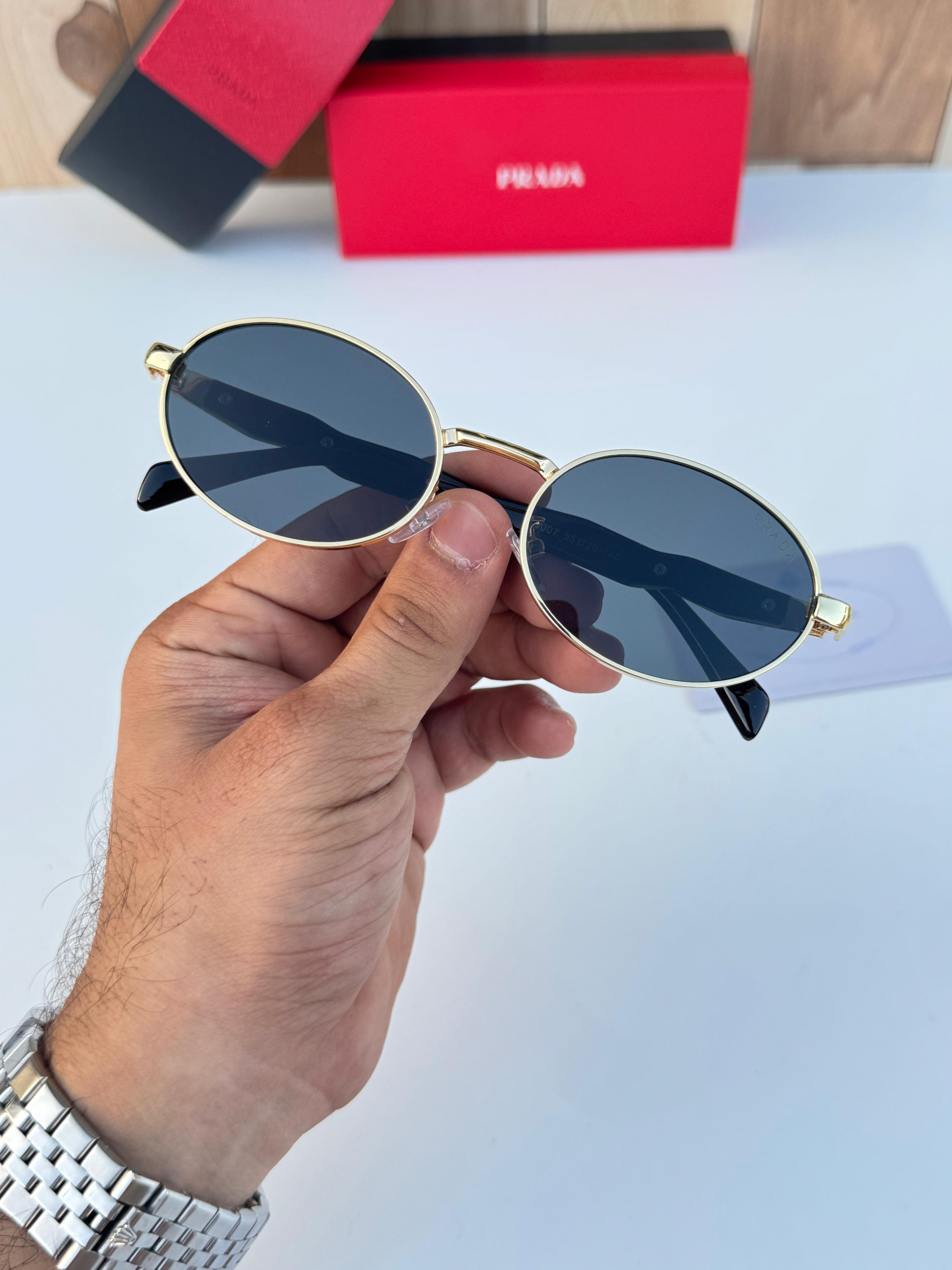 Pra_da 8007 gold black  SUNGLASS