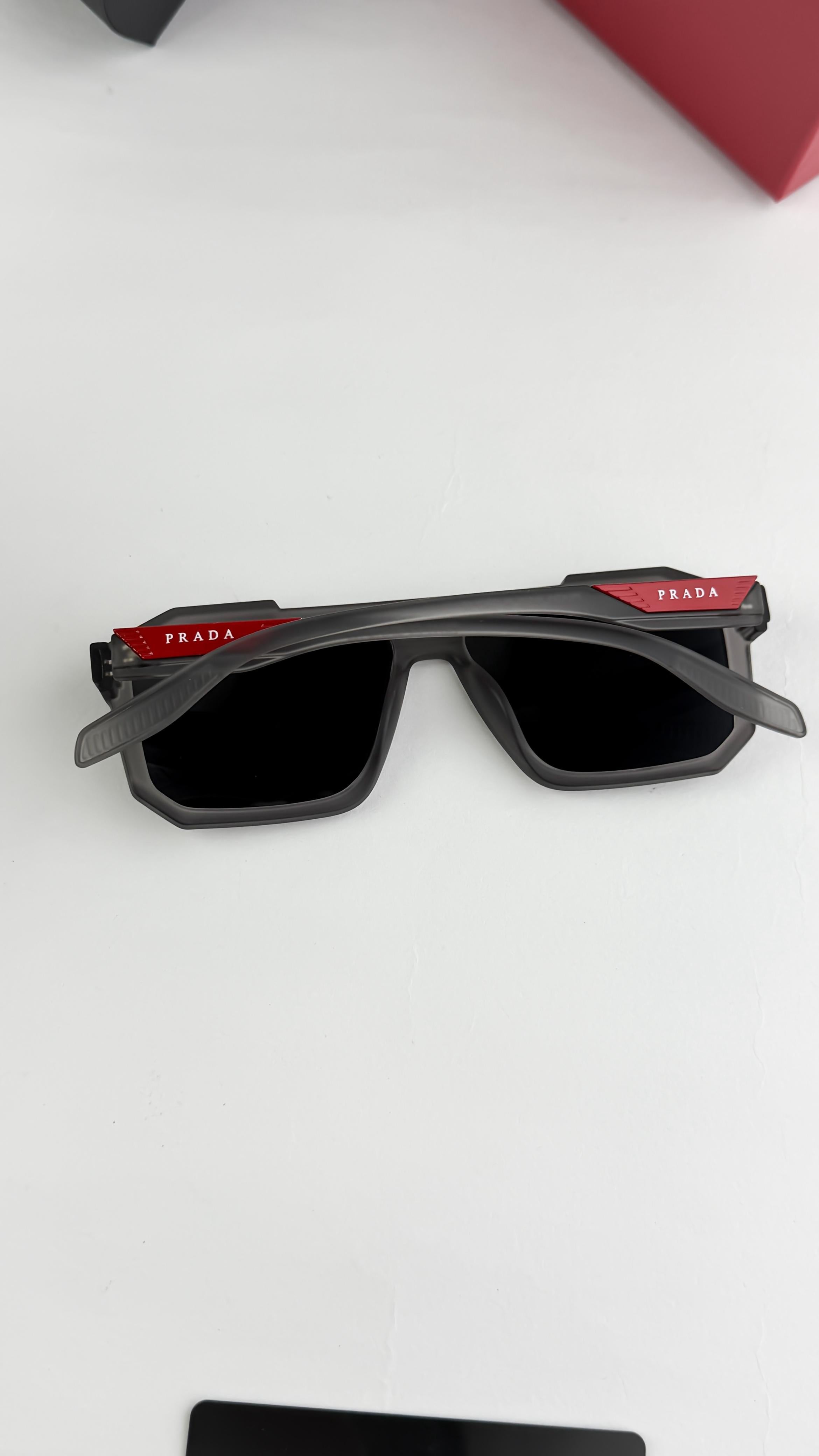 PR_ADA GREY BLACK 5111  SUNGLASS