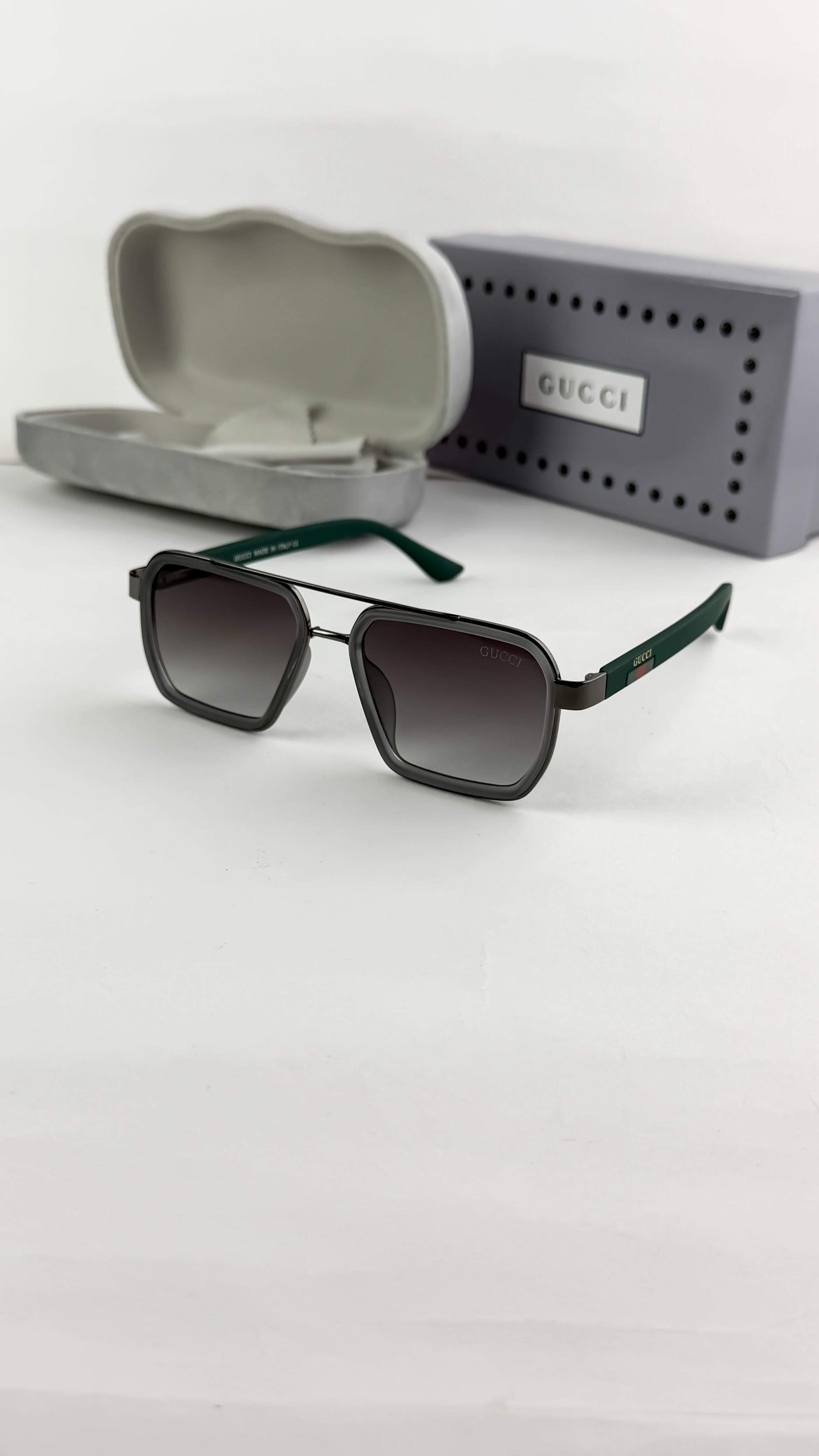 guc_ci sunglass