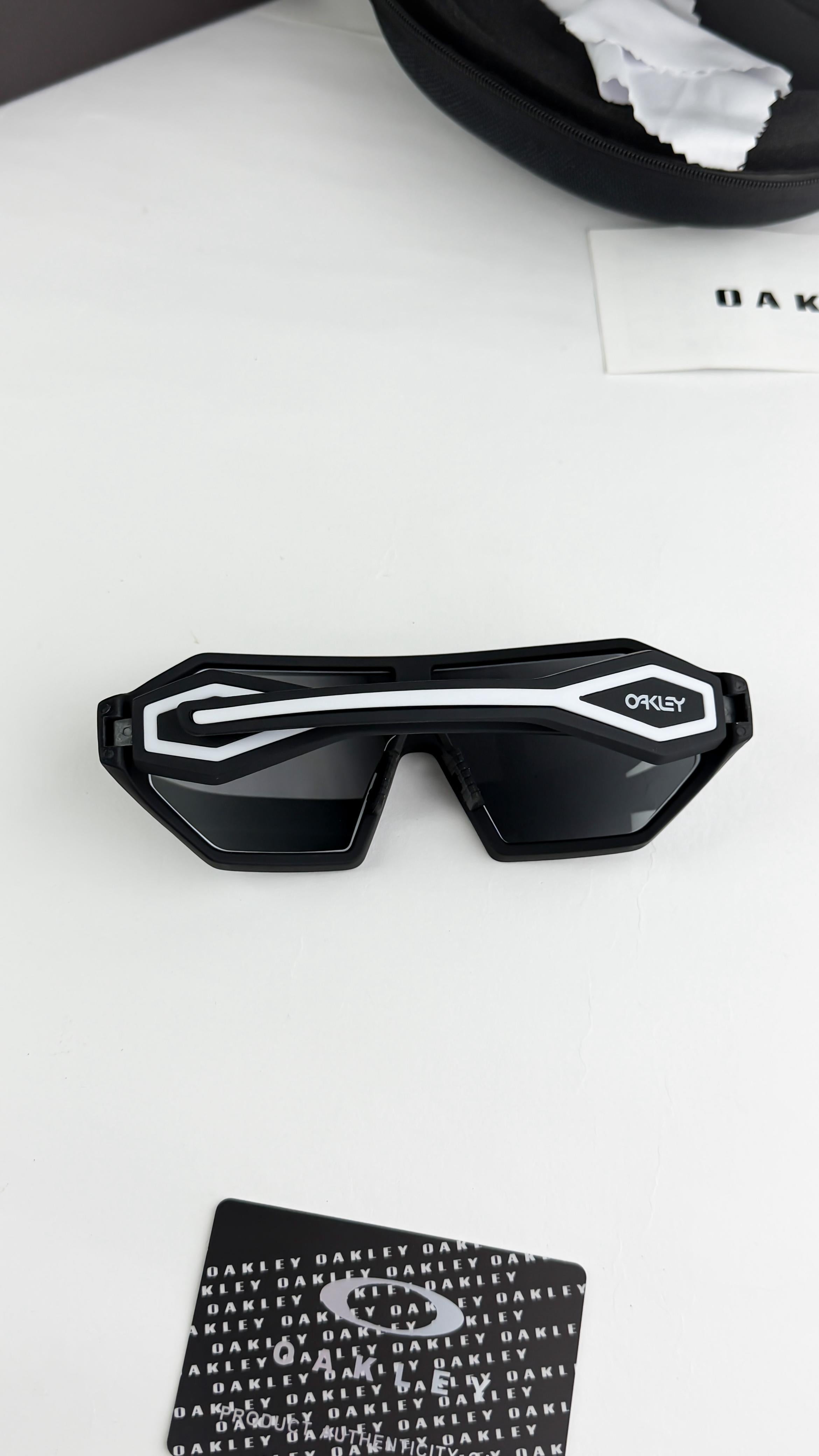 OA_KLEY BLACK 606  SUNGLASS