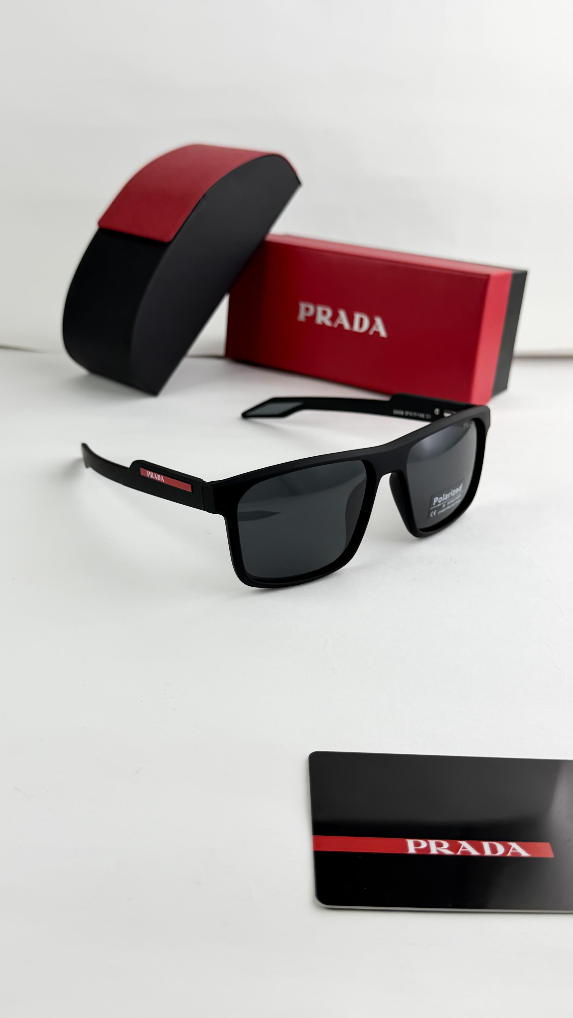 PRA_DA SUNGLASS